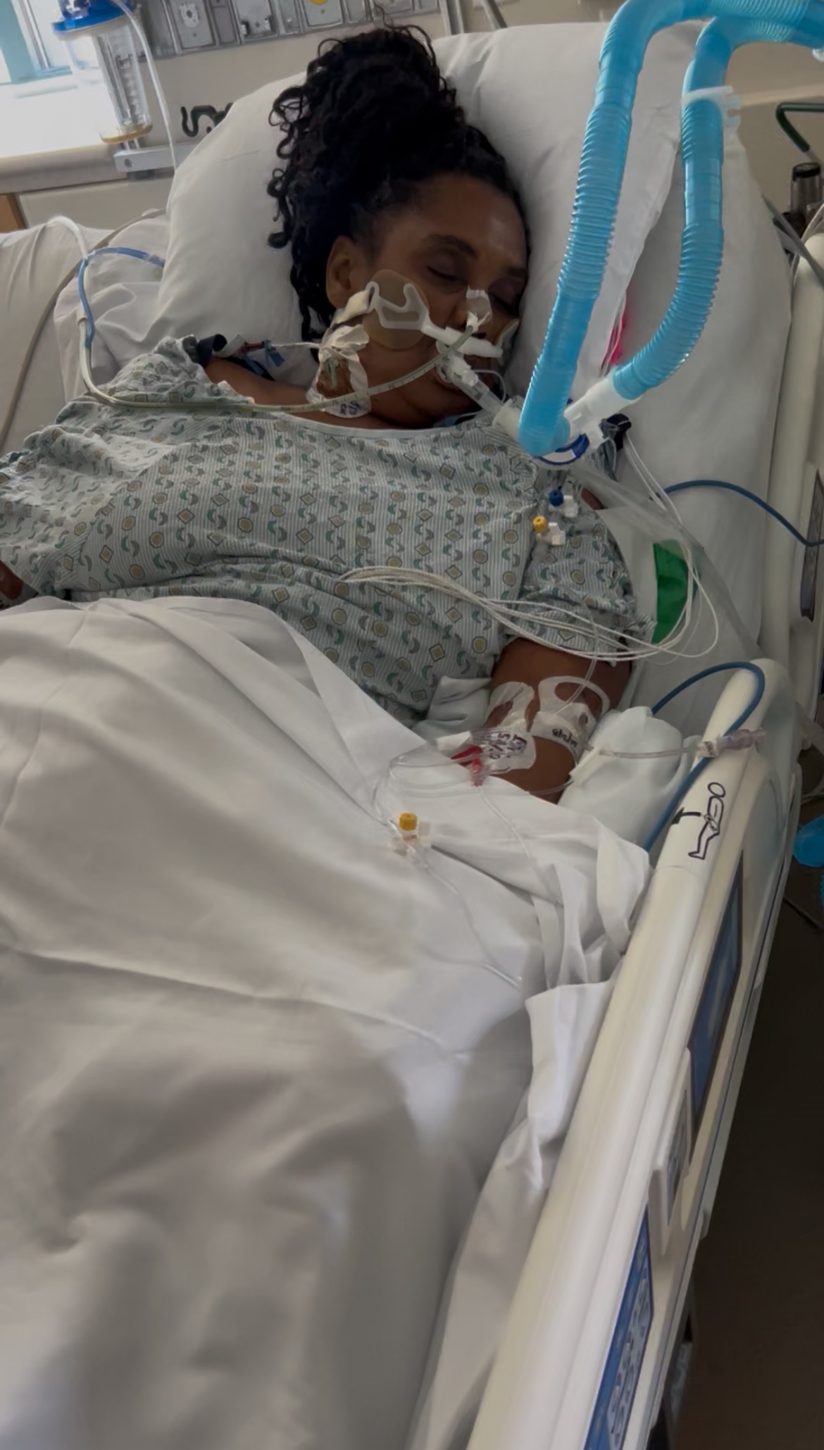 Help Support Lashawnda in Her Recovery campaign photo, 5 of 8
