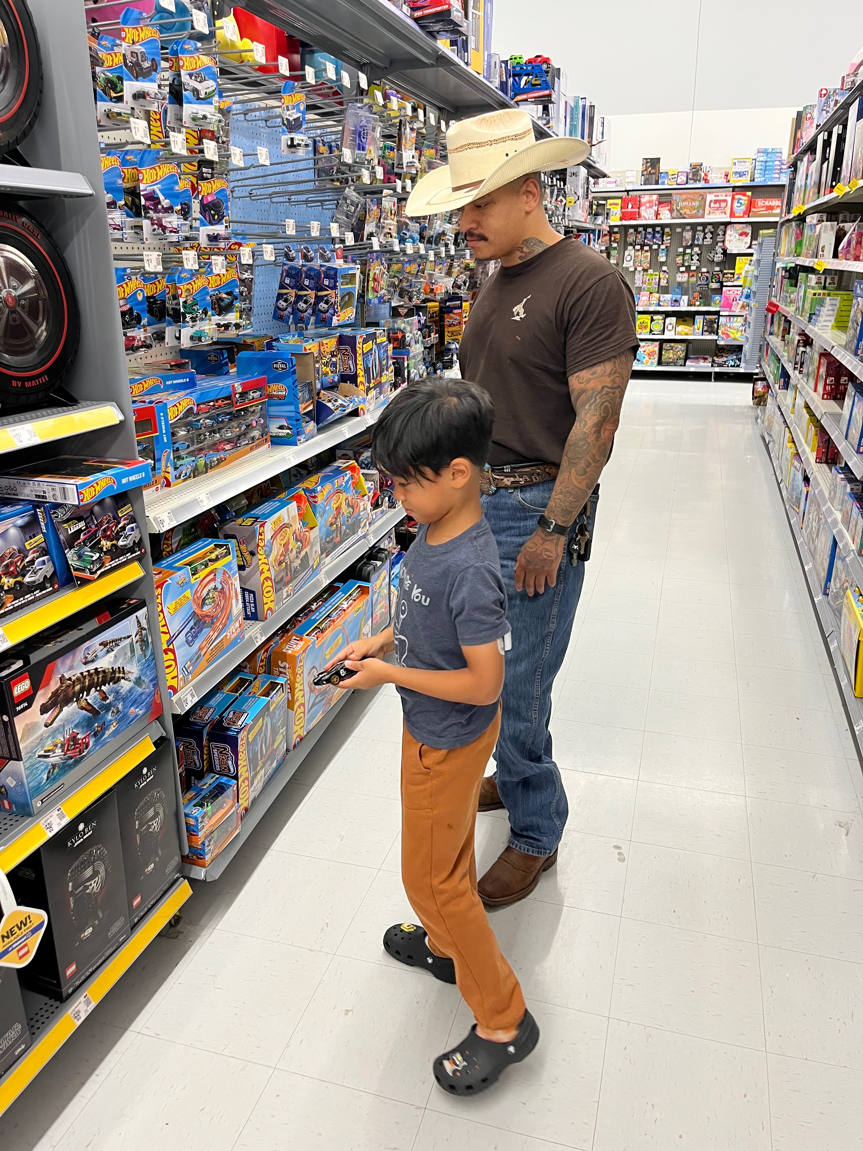 Survival to Stability: Help Juan & His Family Start Again campaign photo, 5 of 7