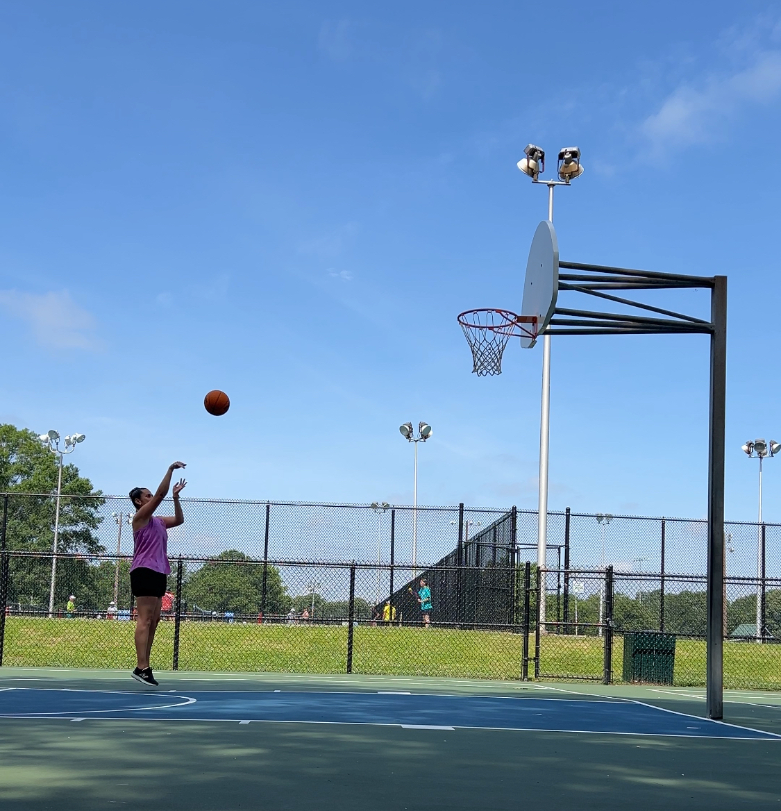 Help Magalie Represent Peru in Basketball campaign photo, 2 of 7