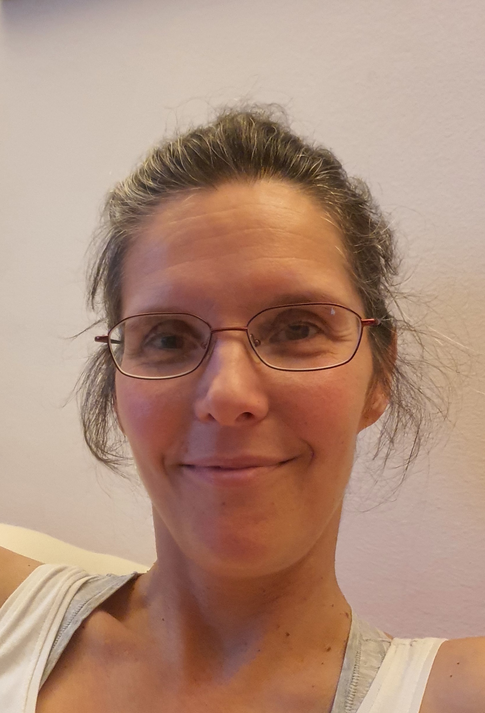 Hilfe zur Selbsthilfe campaign photo, 2 of 4