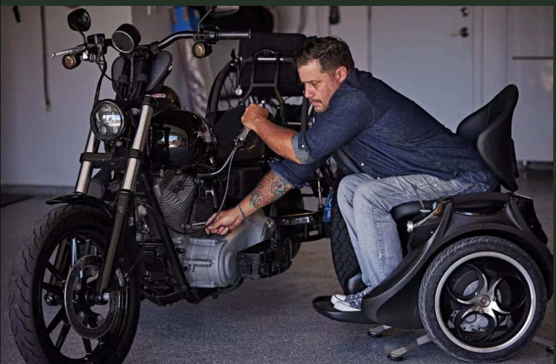 Help Kelly get a motorized wheelchair campaign photo, 5 of 6