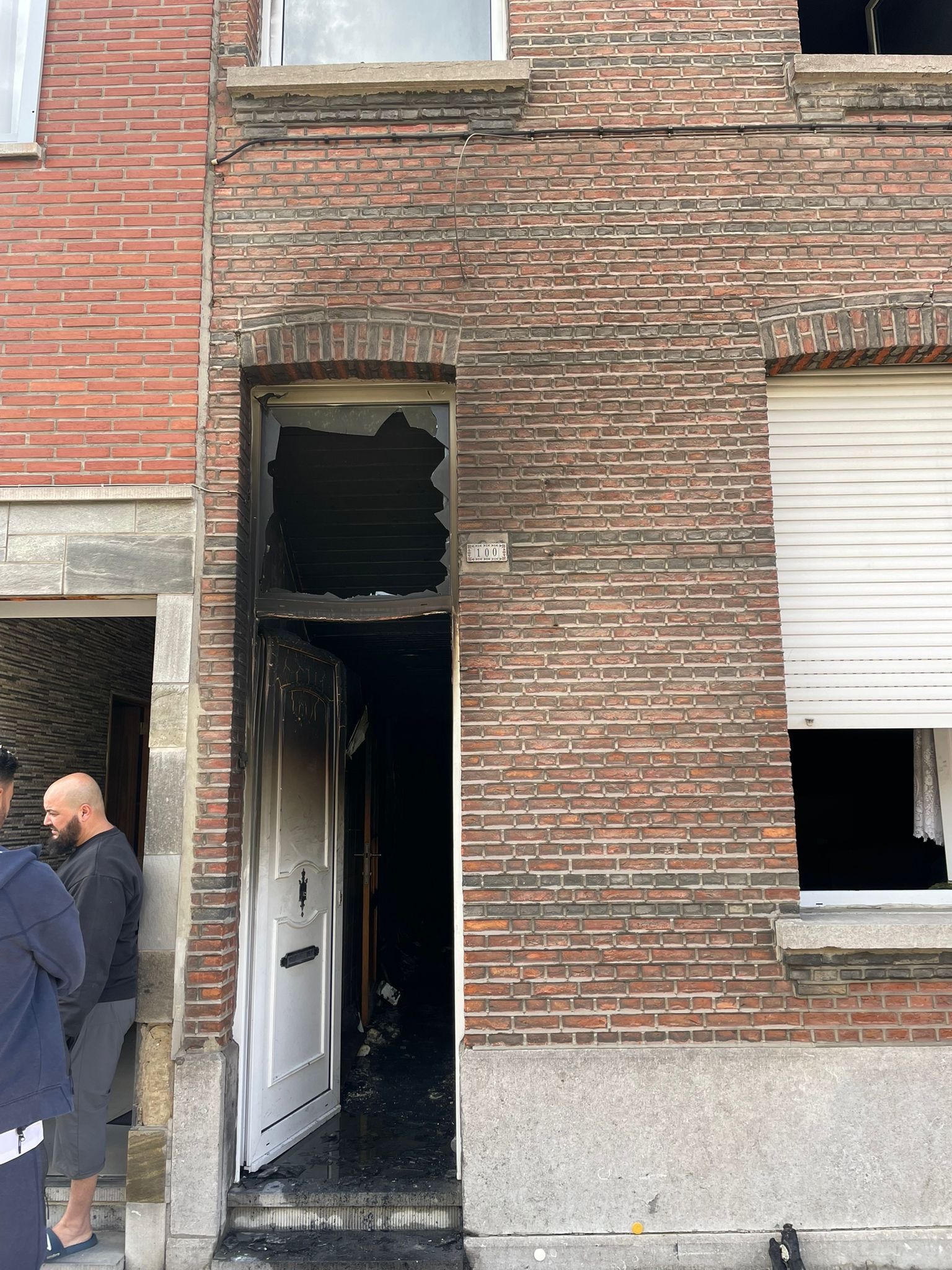 HELP DE FAMILIE KONDE UIT HOBOKEN NA HUN WONINGBRAND ! campaign photo, 4 of 5