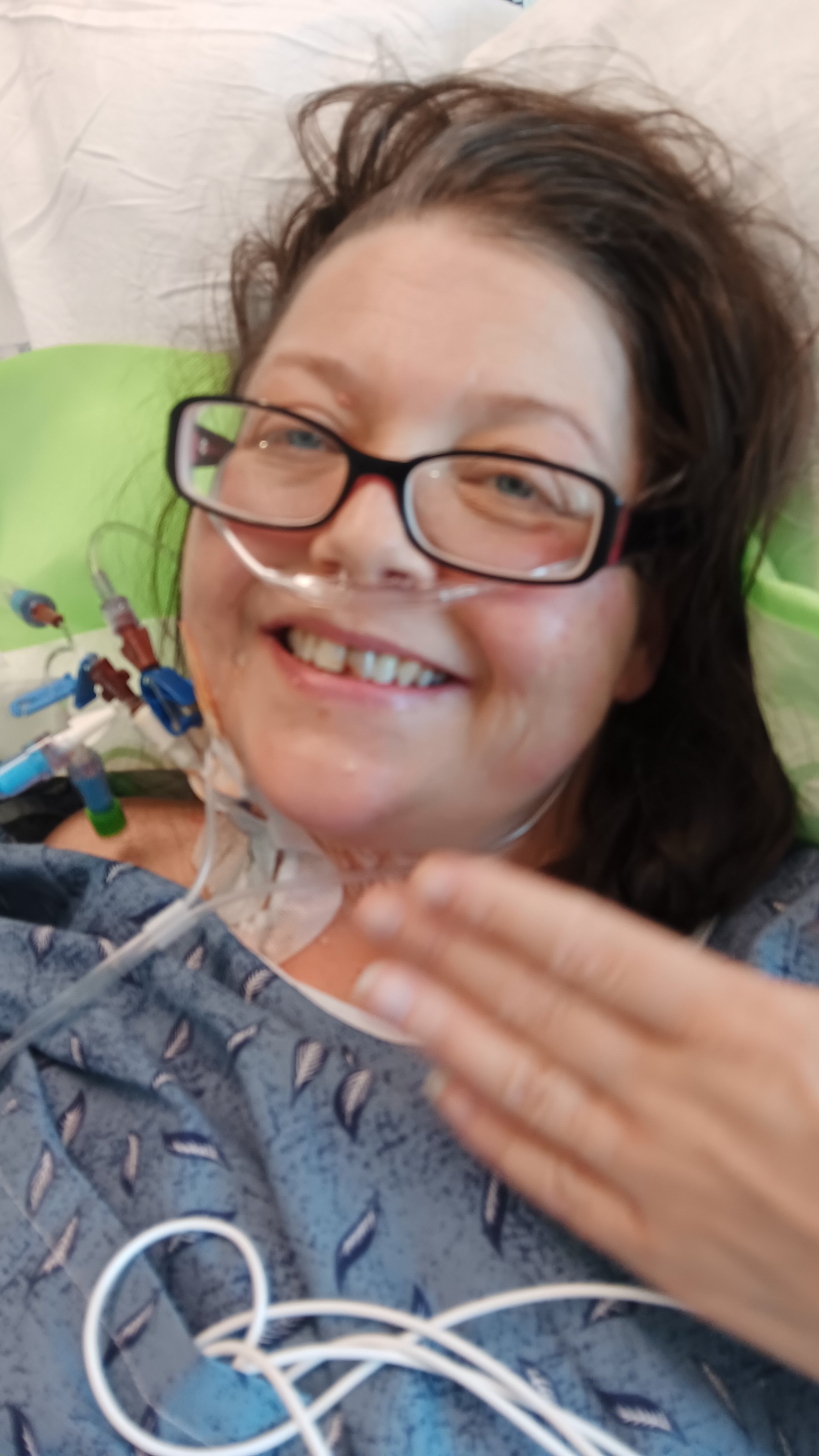 Help Monica Battle Stage 4 Liver Failure campaign photo, 2 of 5