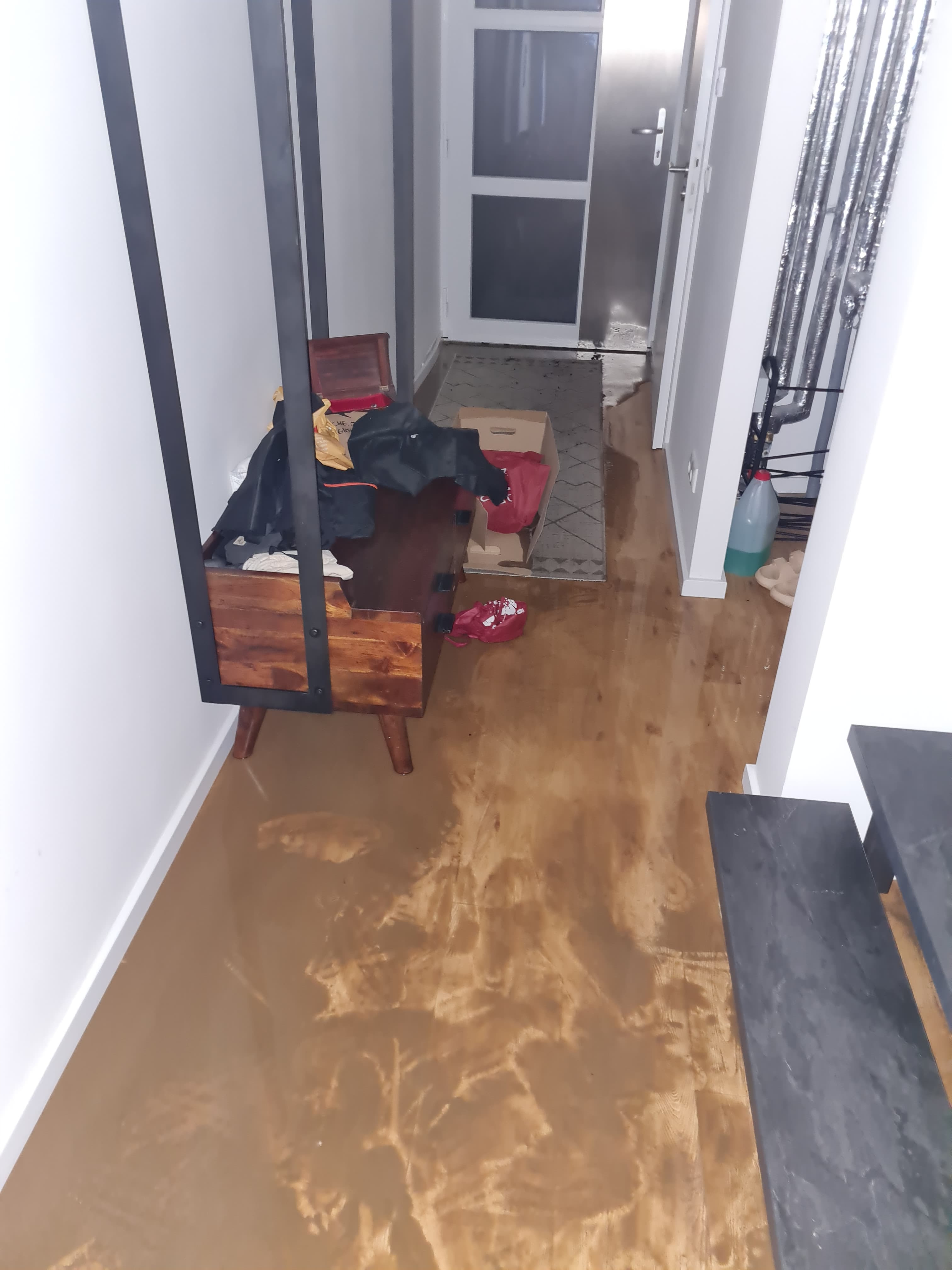 Unterstützung für eine junge Familie nach dem Hochwasser campaign photo, 6 of 7