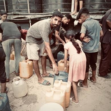 Help Tareq and his family in Gaza survive campaign photo, 7 of 8