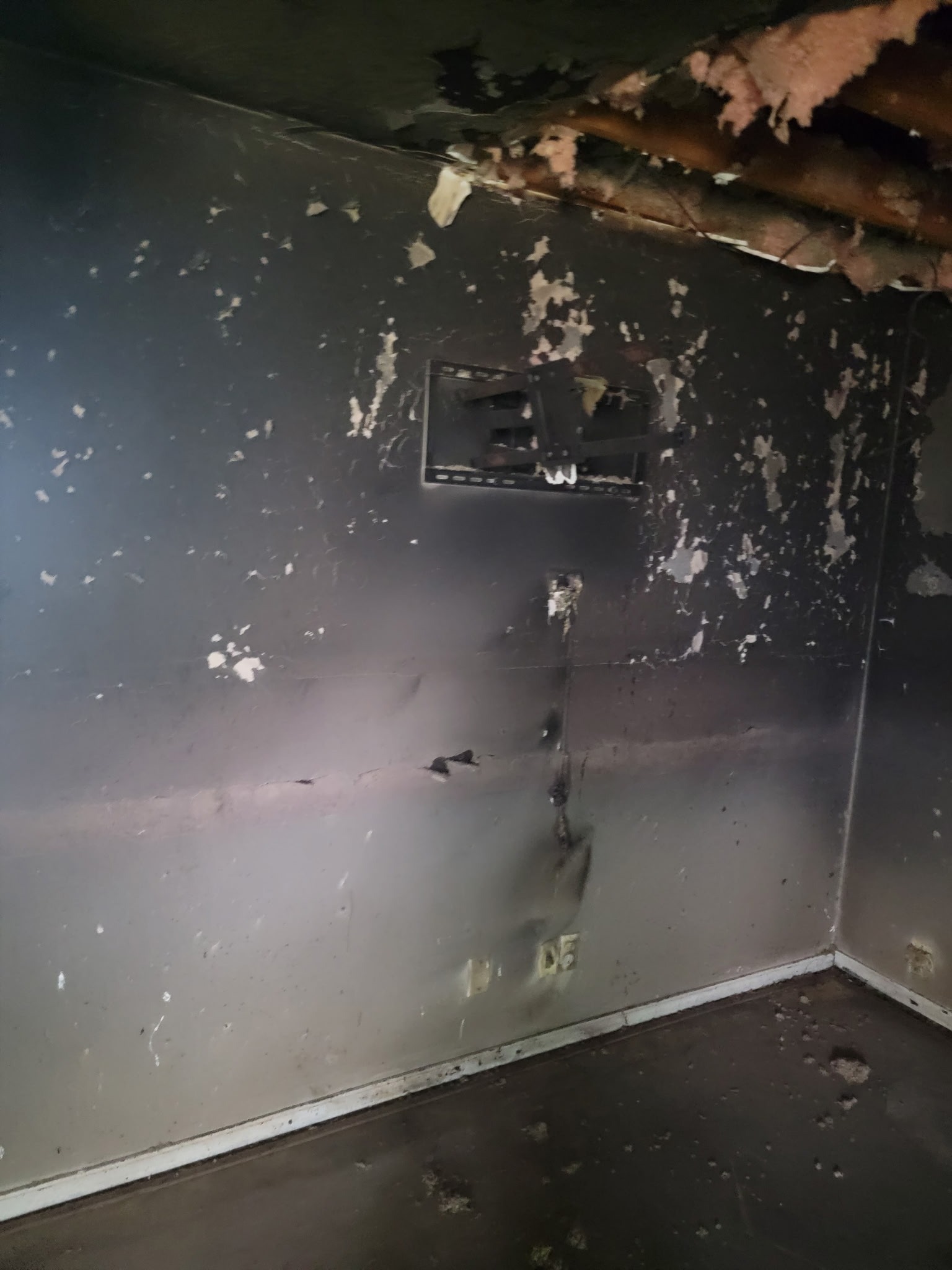 Donate to Chris Foster's Fire Recovery Efforts campaign photo, 5 of 8