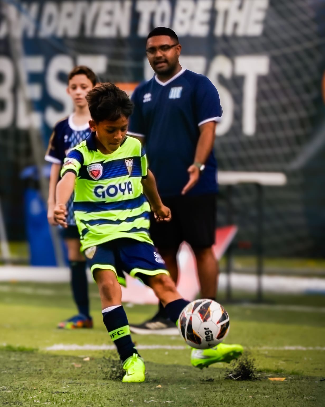Representar a Puerto Rico en Colombia, jugando football ⚽️ campaign photo, 4 of 8