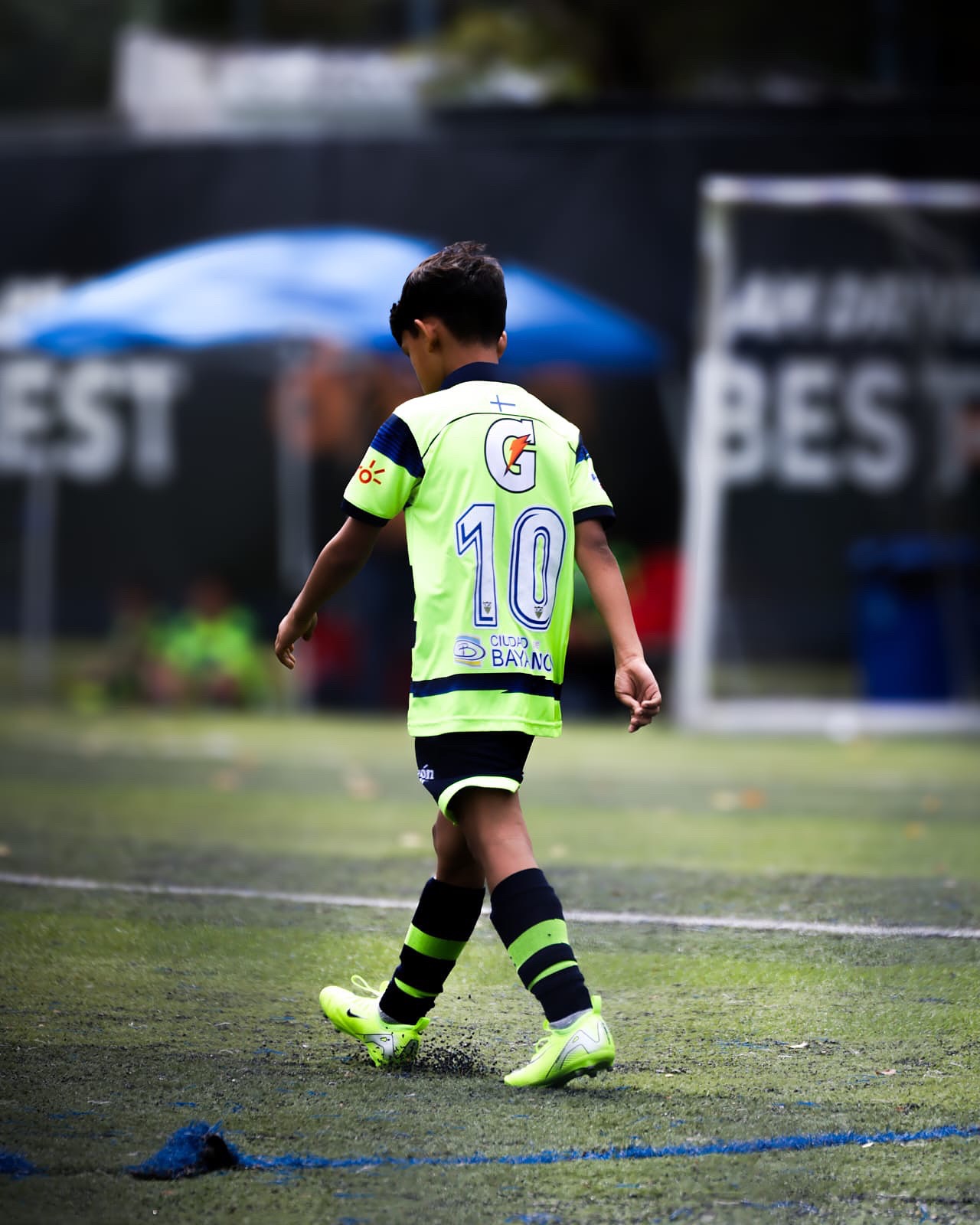 Representar a Puerto Rico en Colombia, jugando football ⚽️ campaign photo, 2 of 8