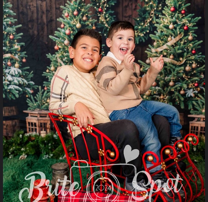 Support Marielys' Legal Battle to Stay with Her Children campaign photo, 4 of 6