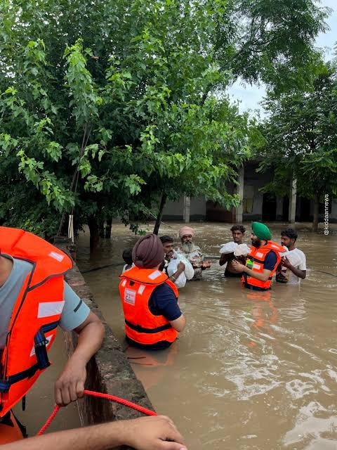 Rebuild homes for 5 Flood-Hit Families in Punjab campaign photo, 6 of 7