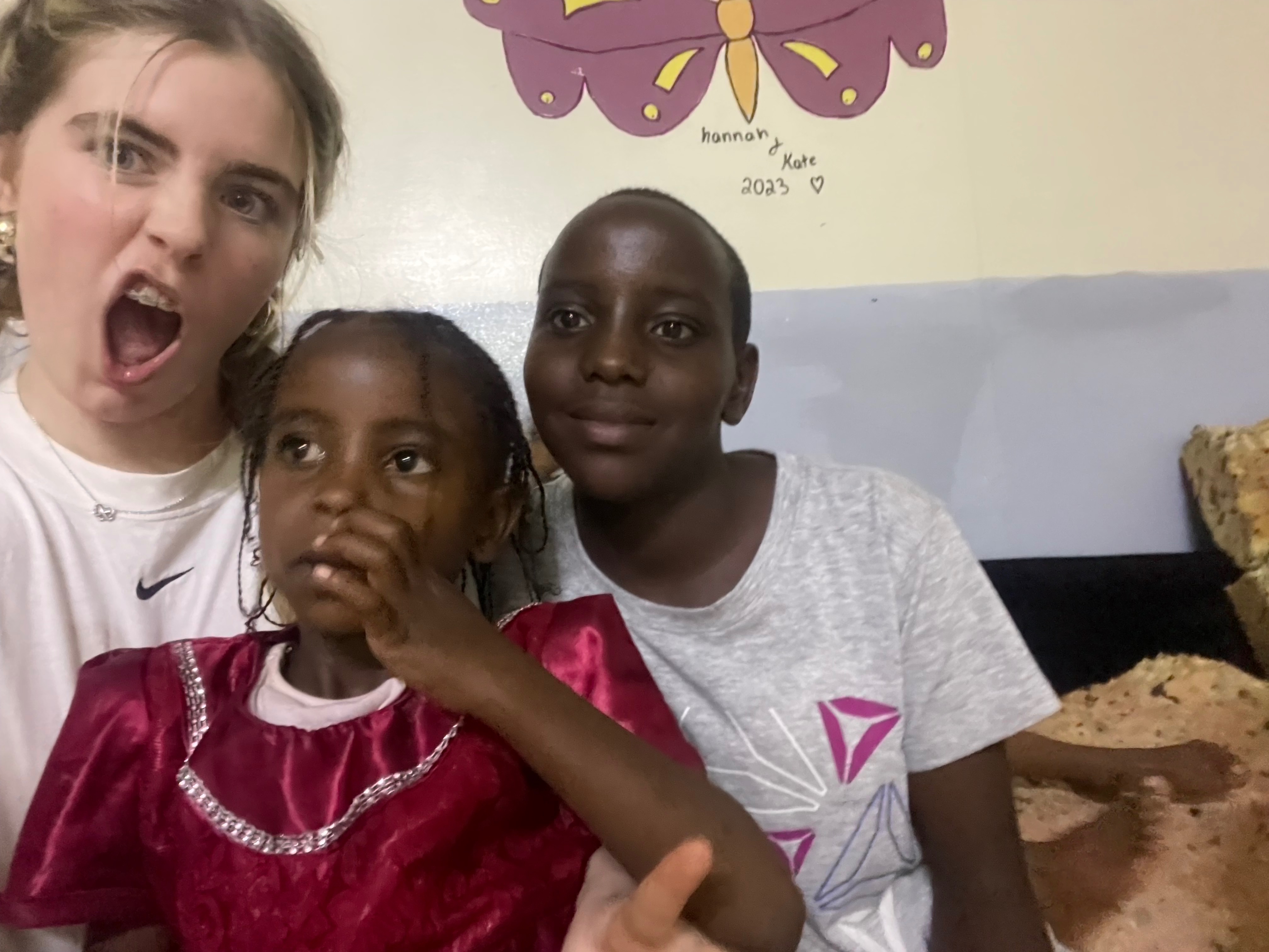 Cara girls rescue center campaign photo, 4 of 7