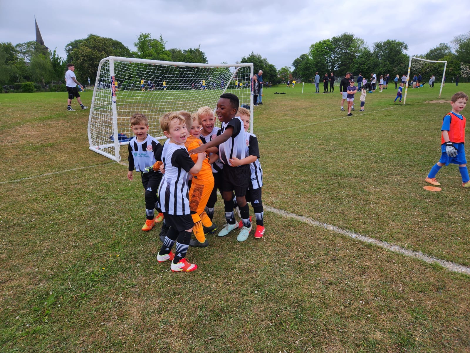 Support Junior Tykes FC White U8s 26-27 ⚽️ campaign photo, 2 of 8