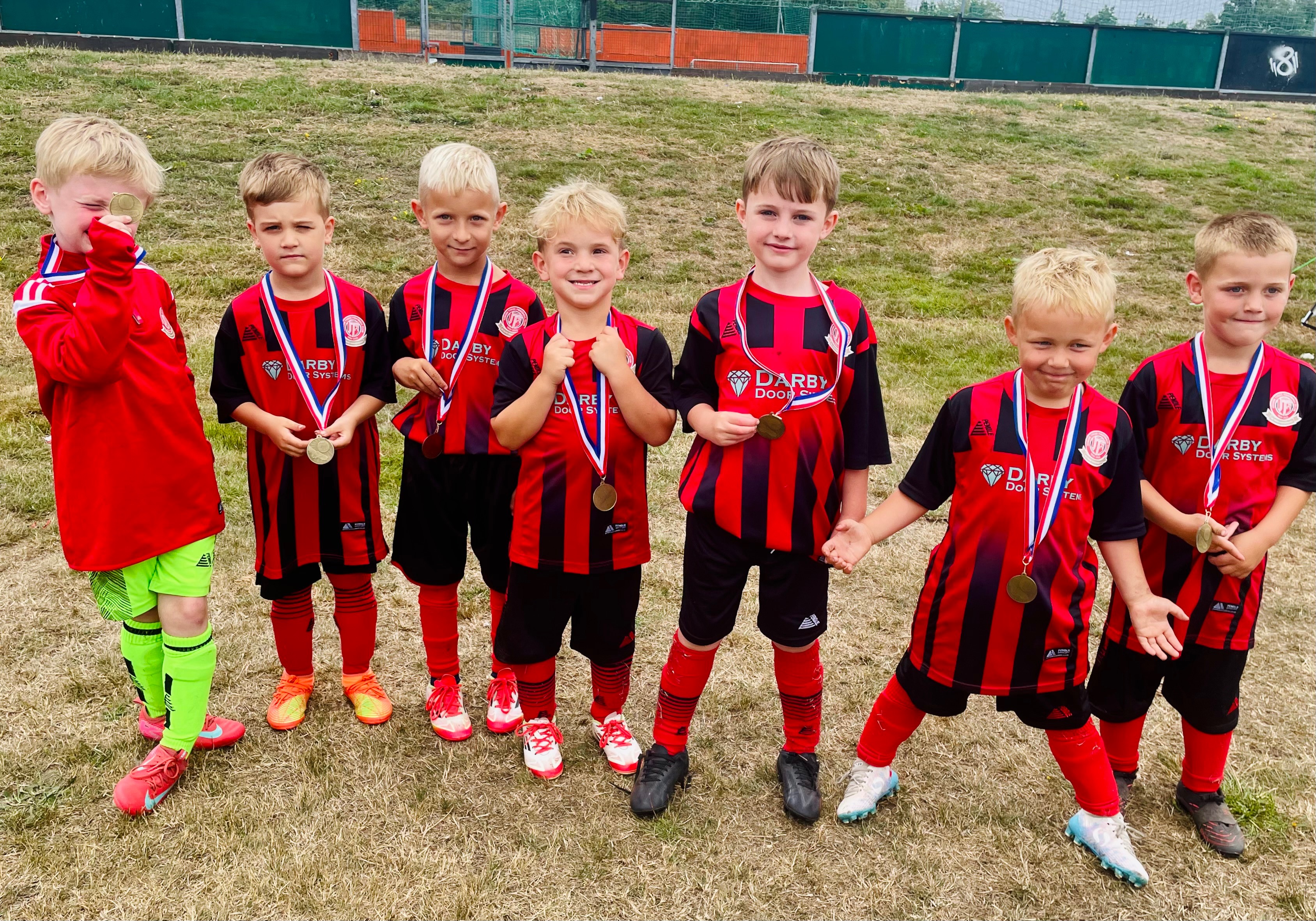 Support Junior Tykes FC White U8s 26-27 ⚽️ campaign photo, 6 of 8