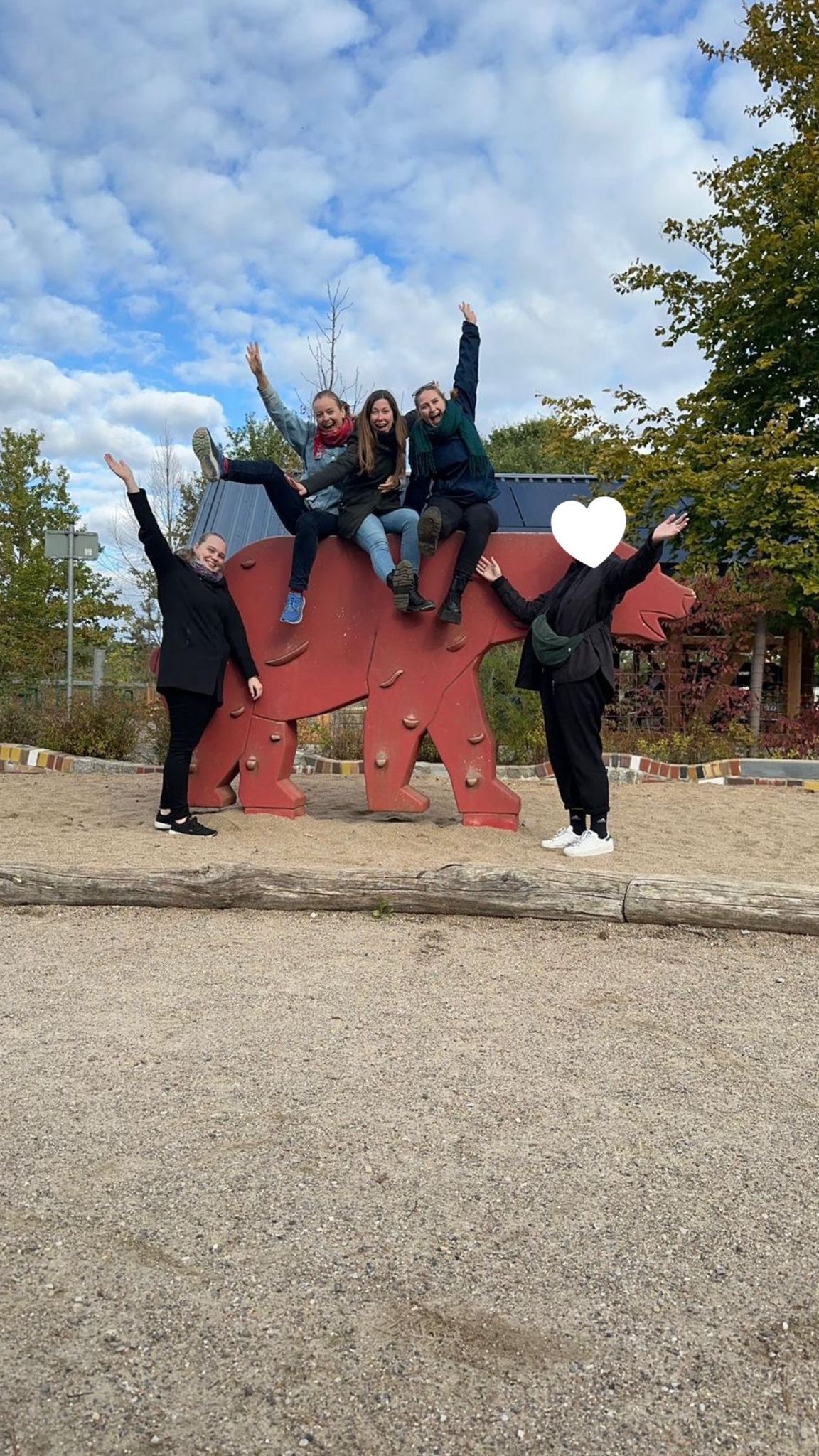 Unheilbar krebskrank: helft Delia nach Island zu kommen! campaign photo, 4 of 7
