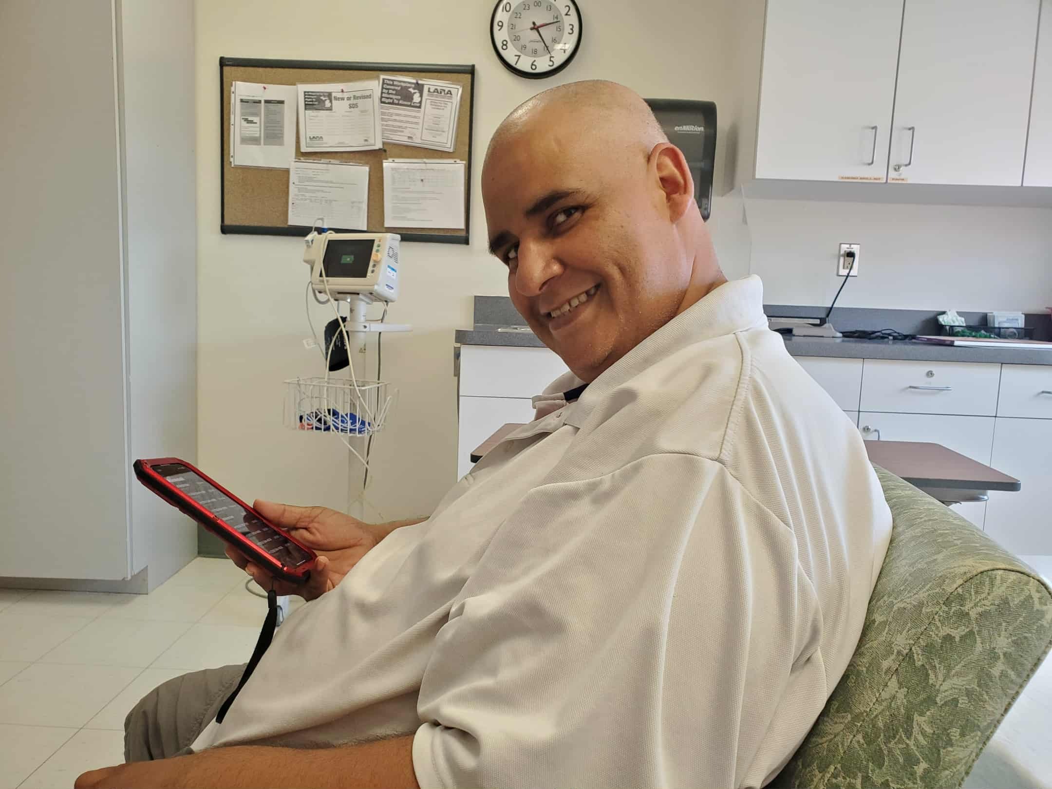 Help my dad: Ricardo’s Fight with Cancer - Family in Crisis campaign photo, 6 of 7