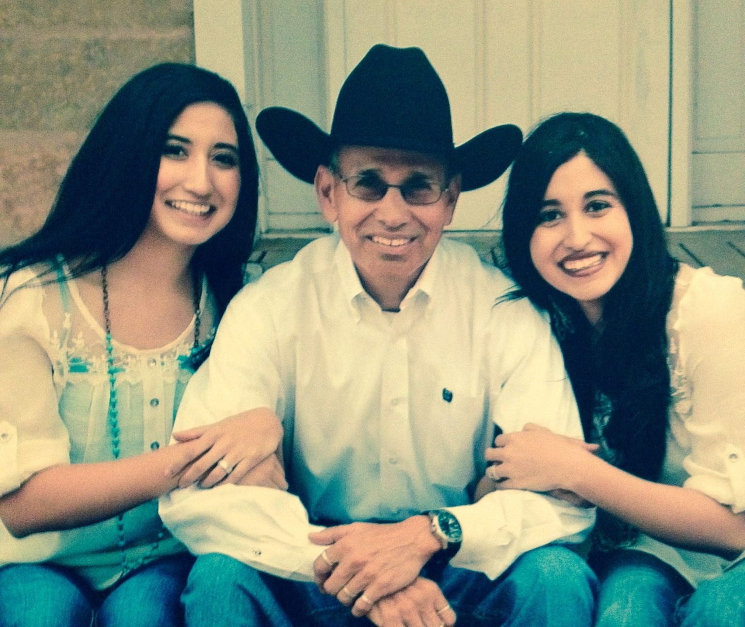 Help Cassandra & Arnulfo During Kidney Transplant Recovery campaign photo, 2 of 4