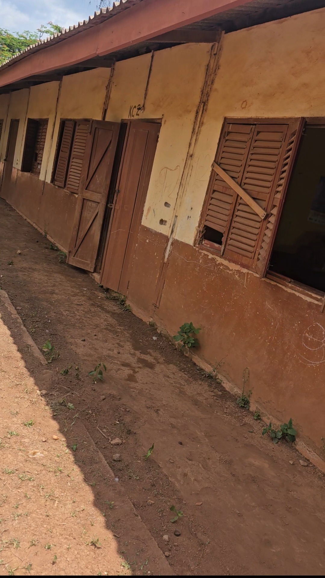 De Heropbouw van de Experimental School in Ghana campaign photo, 4 of 8