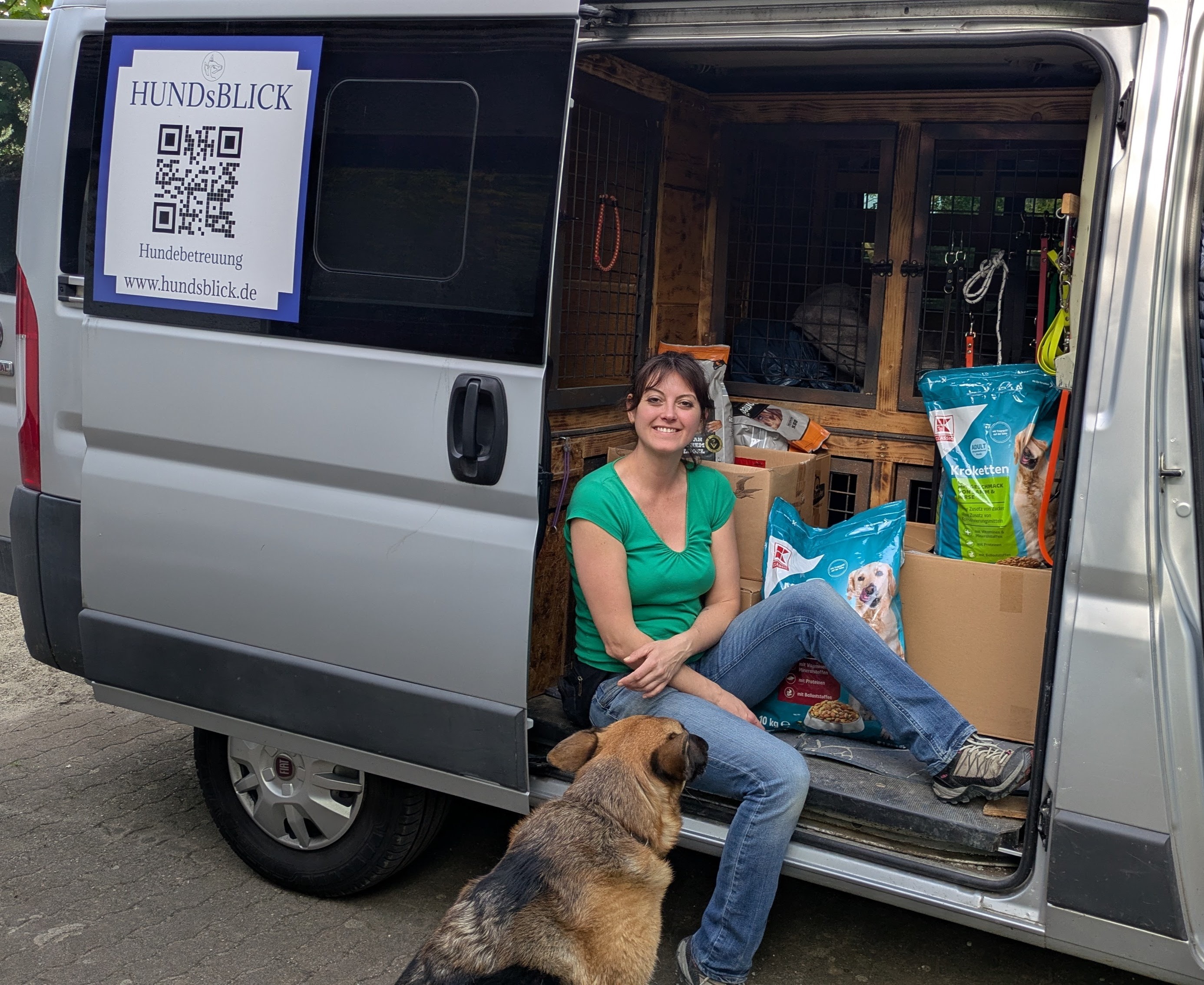 Zum Wohle der Hunde campaign photo, 7 of 7