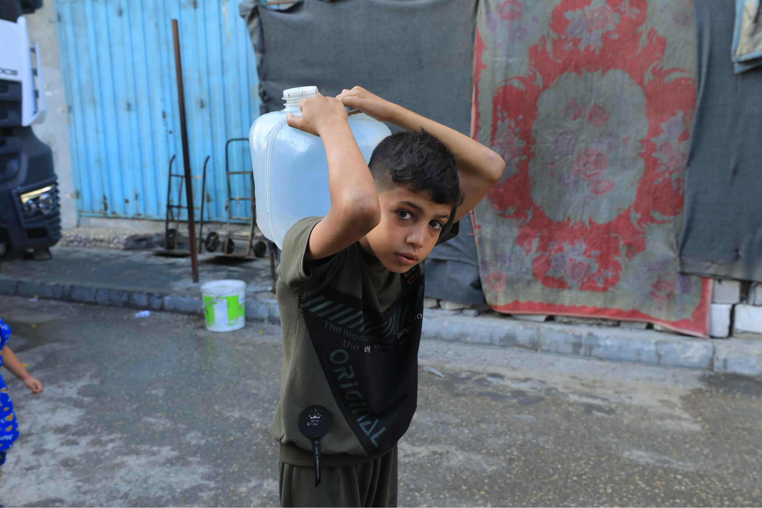 No Child Should Go Hungry – Emergency Food & Water for Gaza campaign photo, 7 of 8