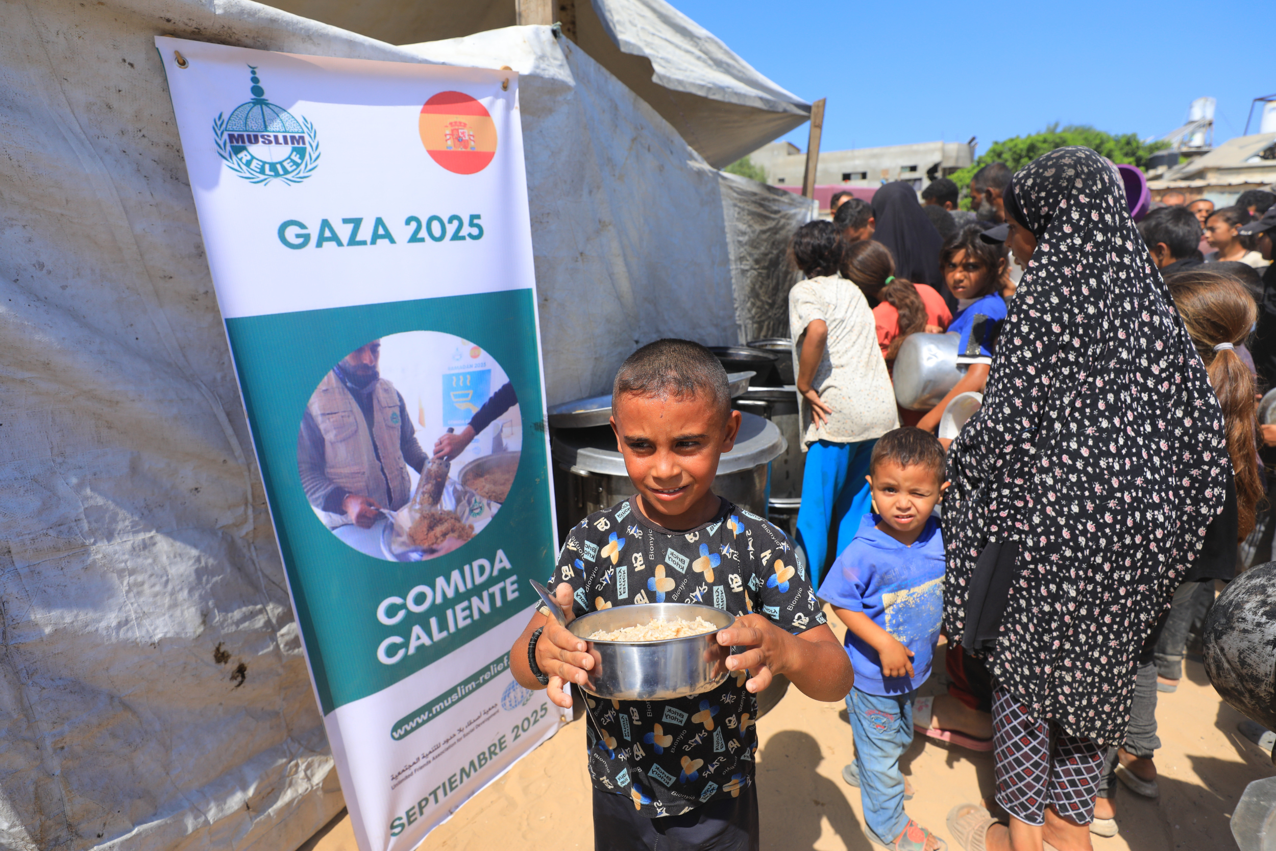 No Child Should Go Hungry – Emergency Food & Water for Gaza campaign photo, 6 of 8