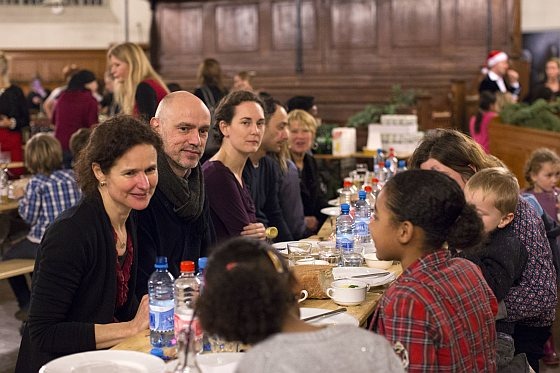 Help een Hartverwarmend Kerstdiner Mogelijk Maken campaign photo, 6 of 7