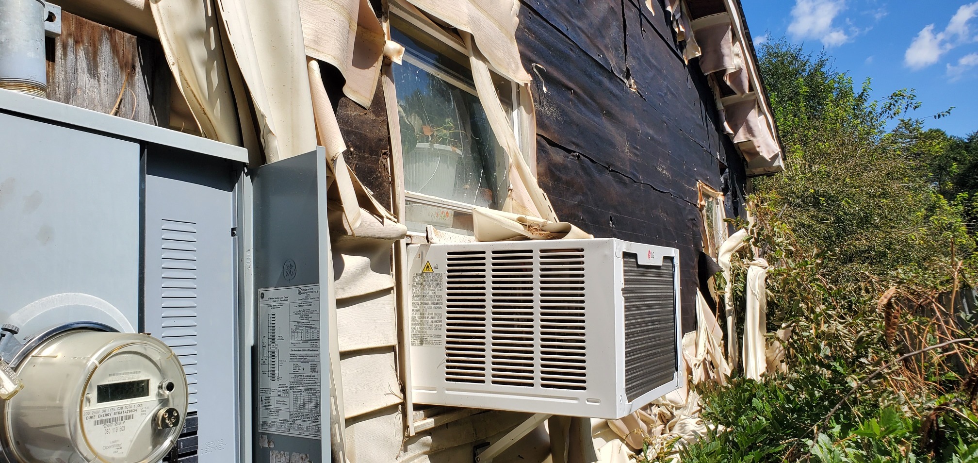 Help Jed & Frankie Rebuild After Devastating Fires campaign photo, 6 of 8