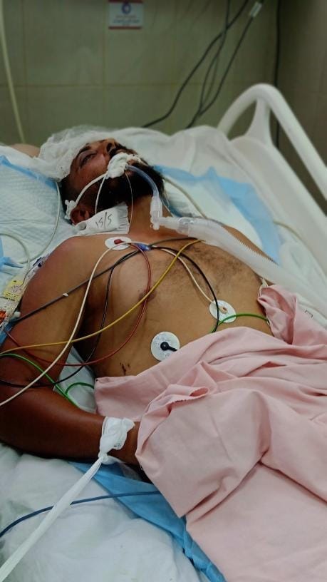 Medical treatment outside Gaza for my paralysed husband campaign photo, 2 of 4