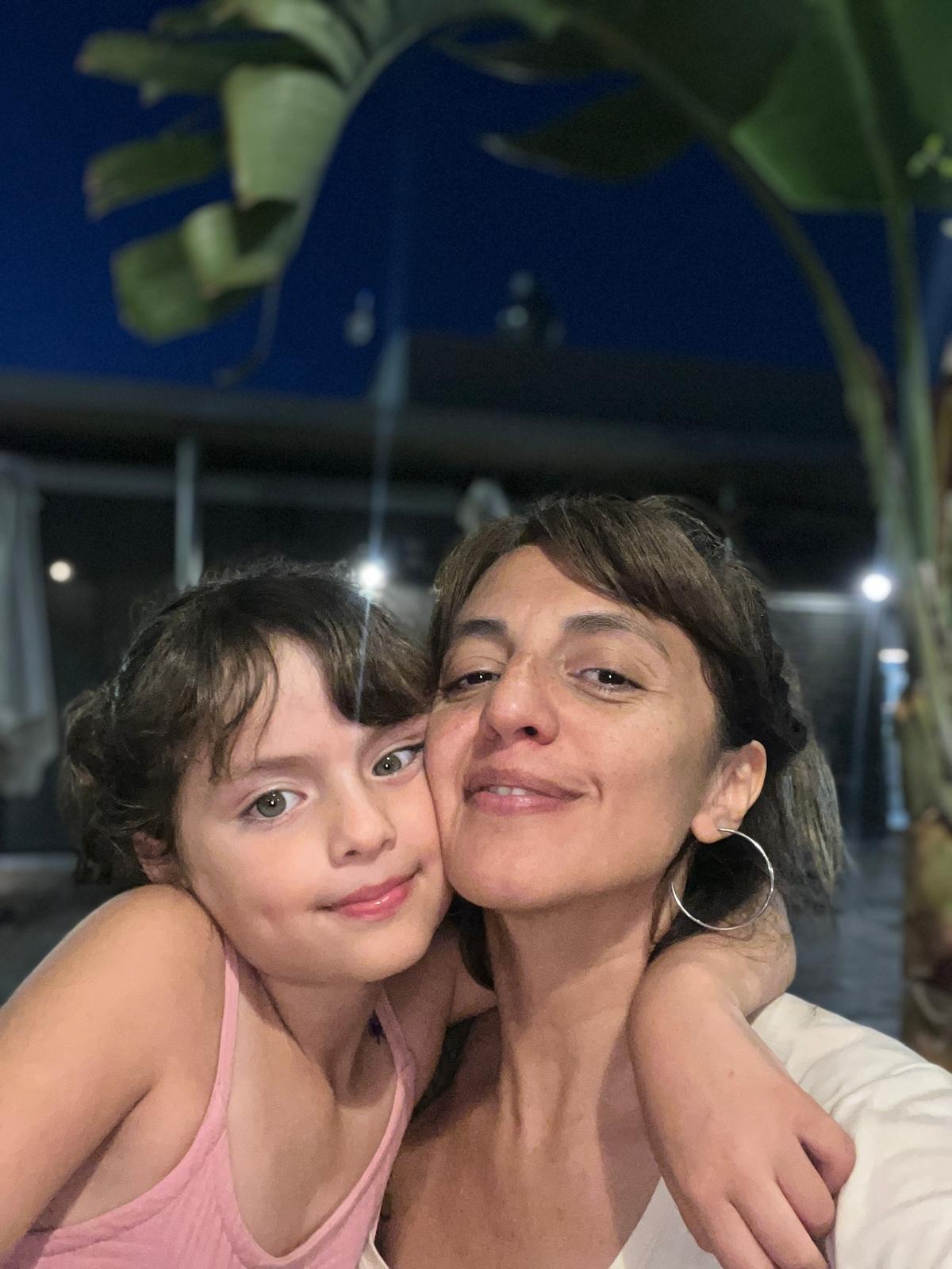 Leia: Support for Her Parents Fernando and Analía campaign photo, 2 of 7