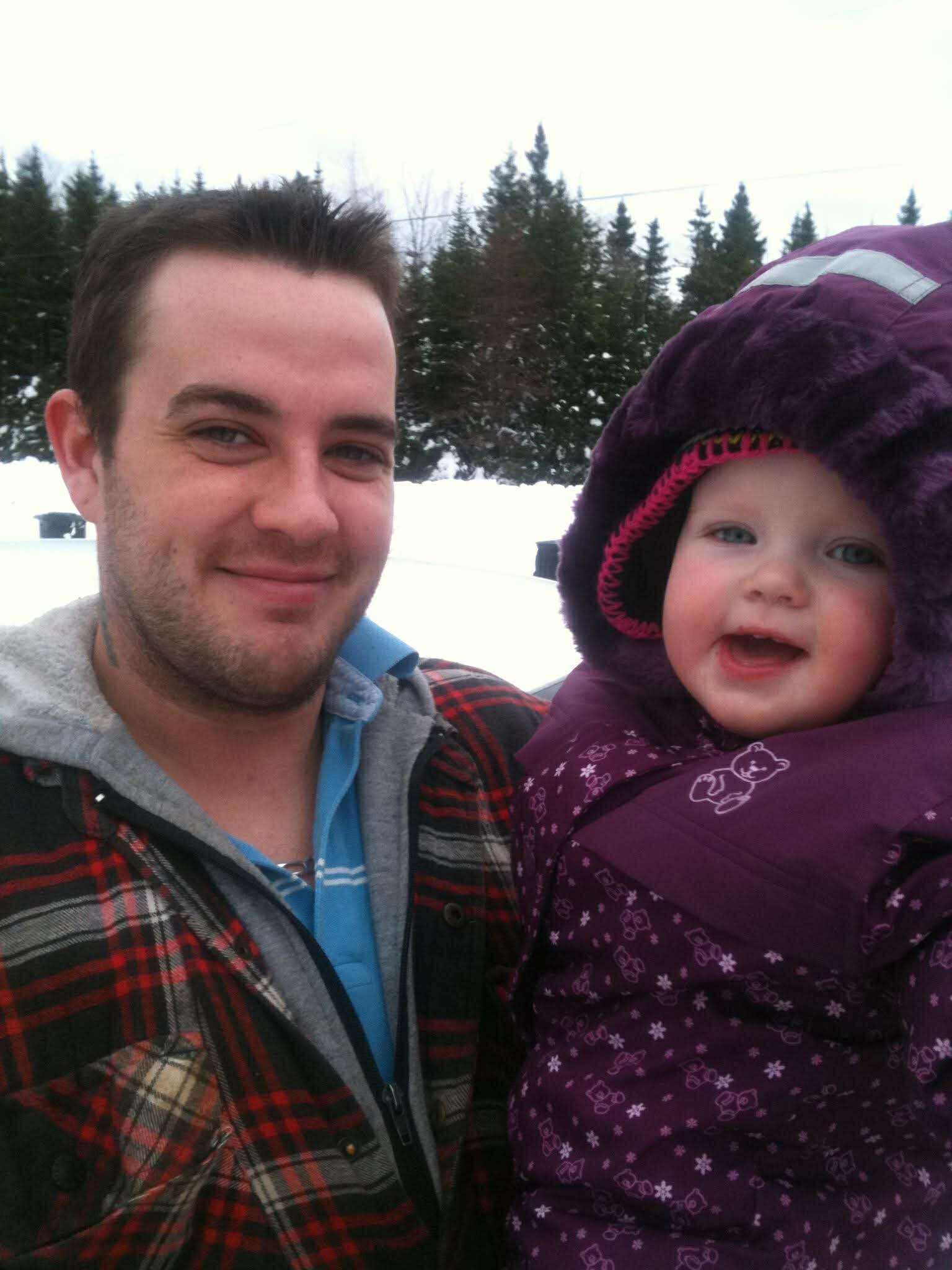 Help Leighton get home to say goodbye to her Daddy. campaign photo, 5 of 6