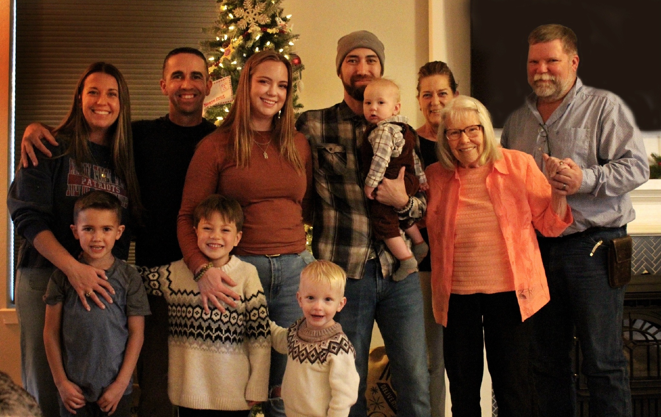 Help Bryce Akau and Family Through Cancer Fight campaign photo, 6 of 7