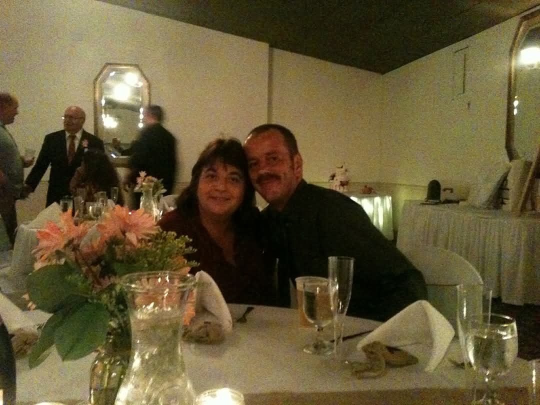 Help for Scott and Renee Simpson for unforeseen medical campaign photo, 7 of 8