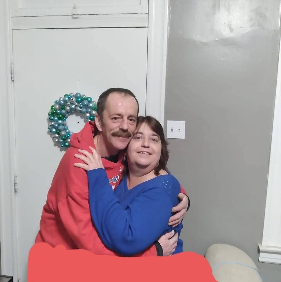 Help for Scott and Renee Simpson for unforeseen medical campaign photo, 2 of 8