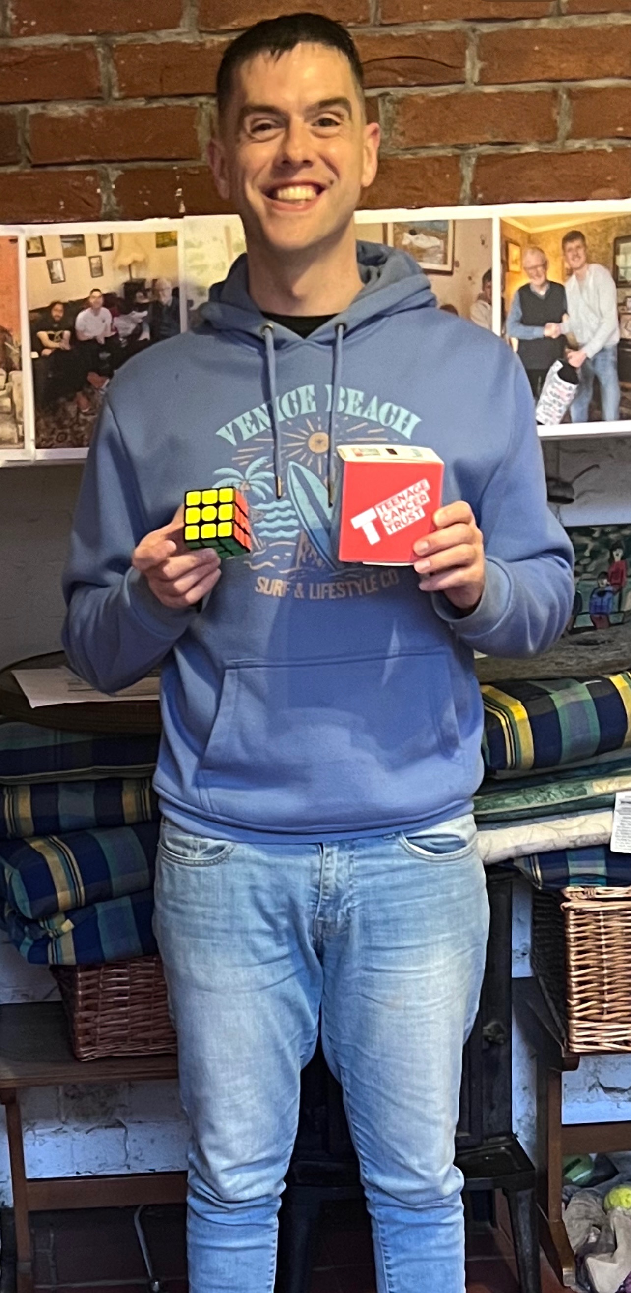 Solving 100 Rubix Cubes in 24 hours for Teenage Cancer campaign photo, 4 of 6