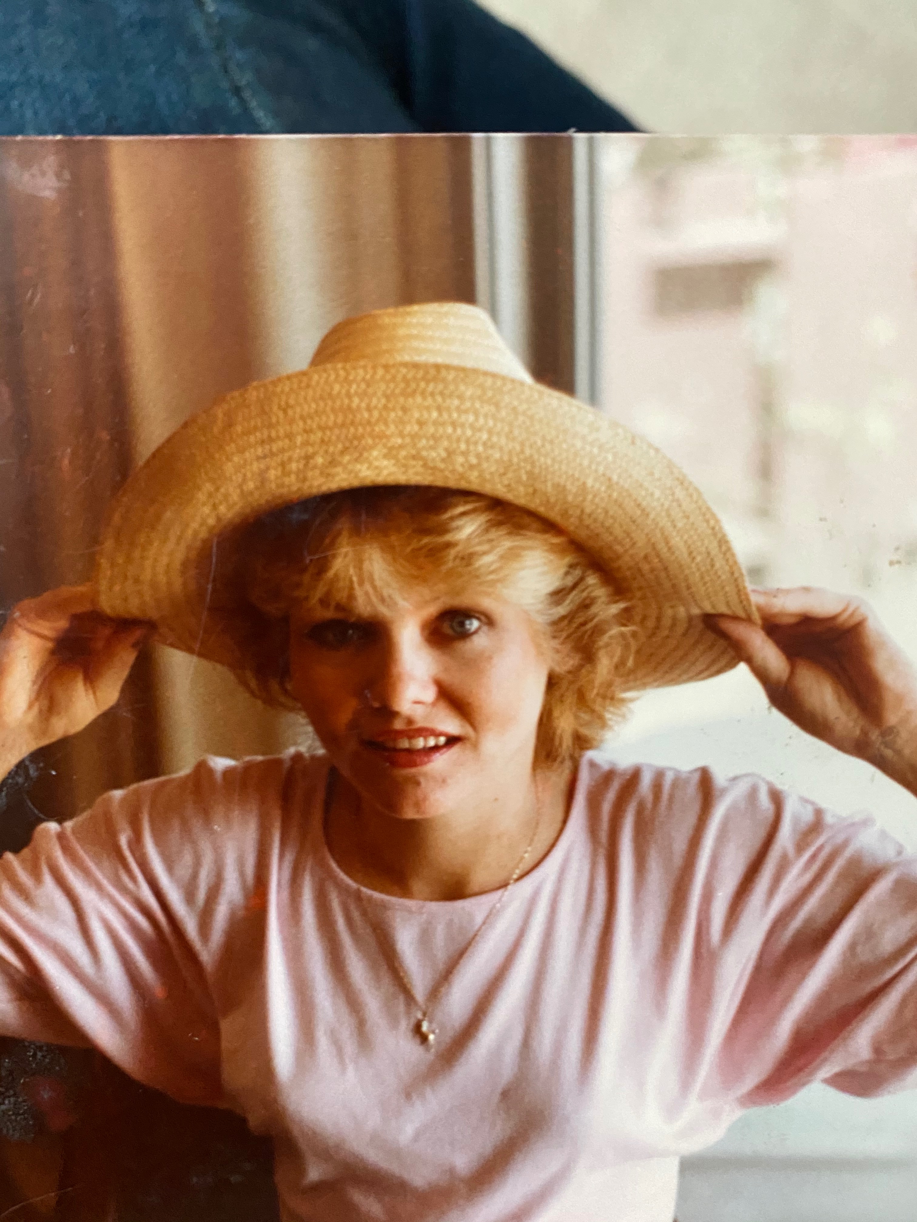 Help Cover Vicki's Cremation and Memorial Costs campaign photo, 7 of 8