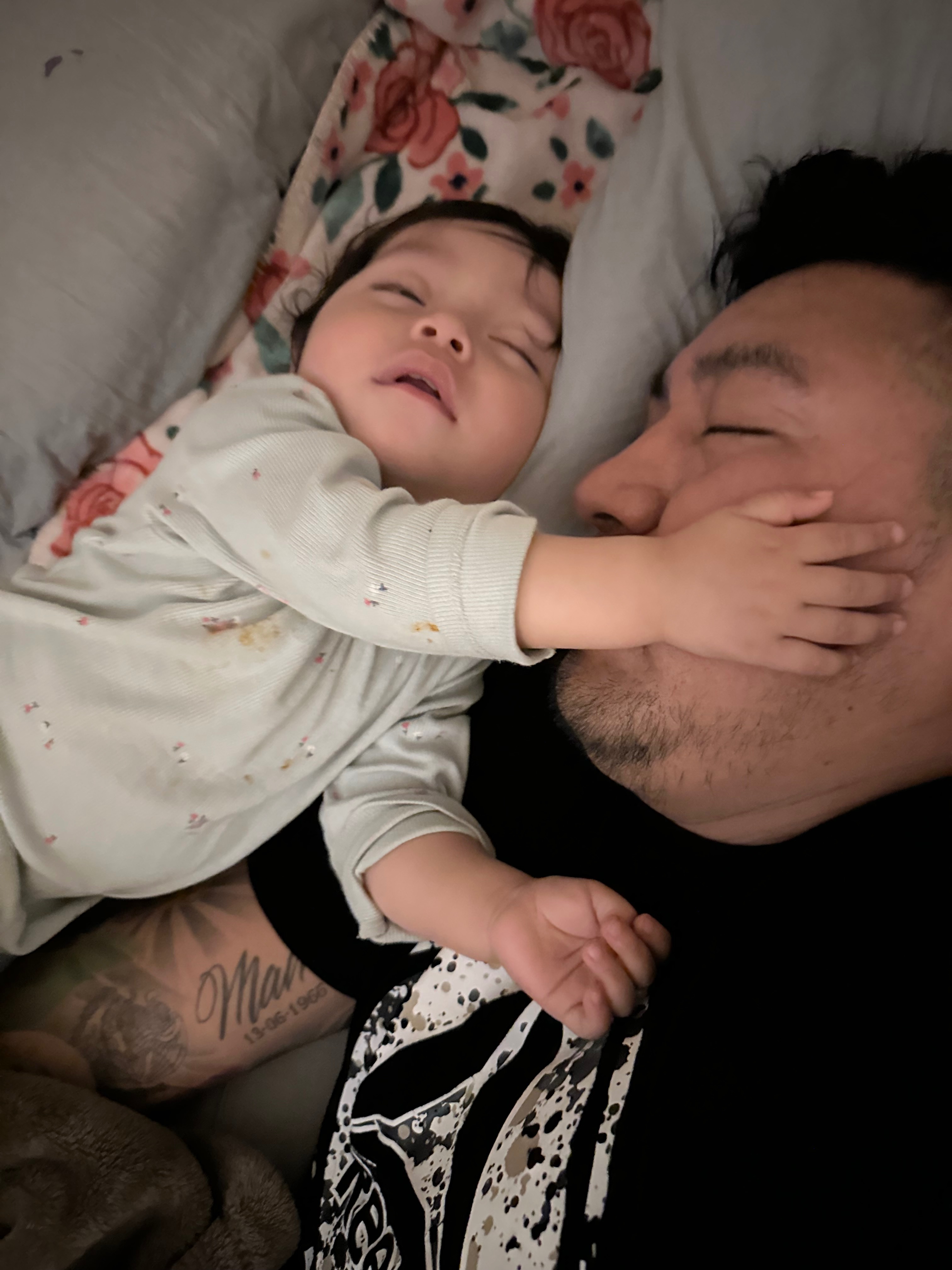 Donate to help my husband come back home to his family. campaign photo, 6 of 8