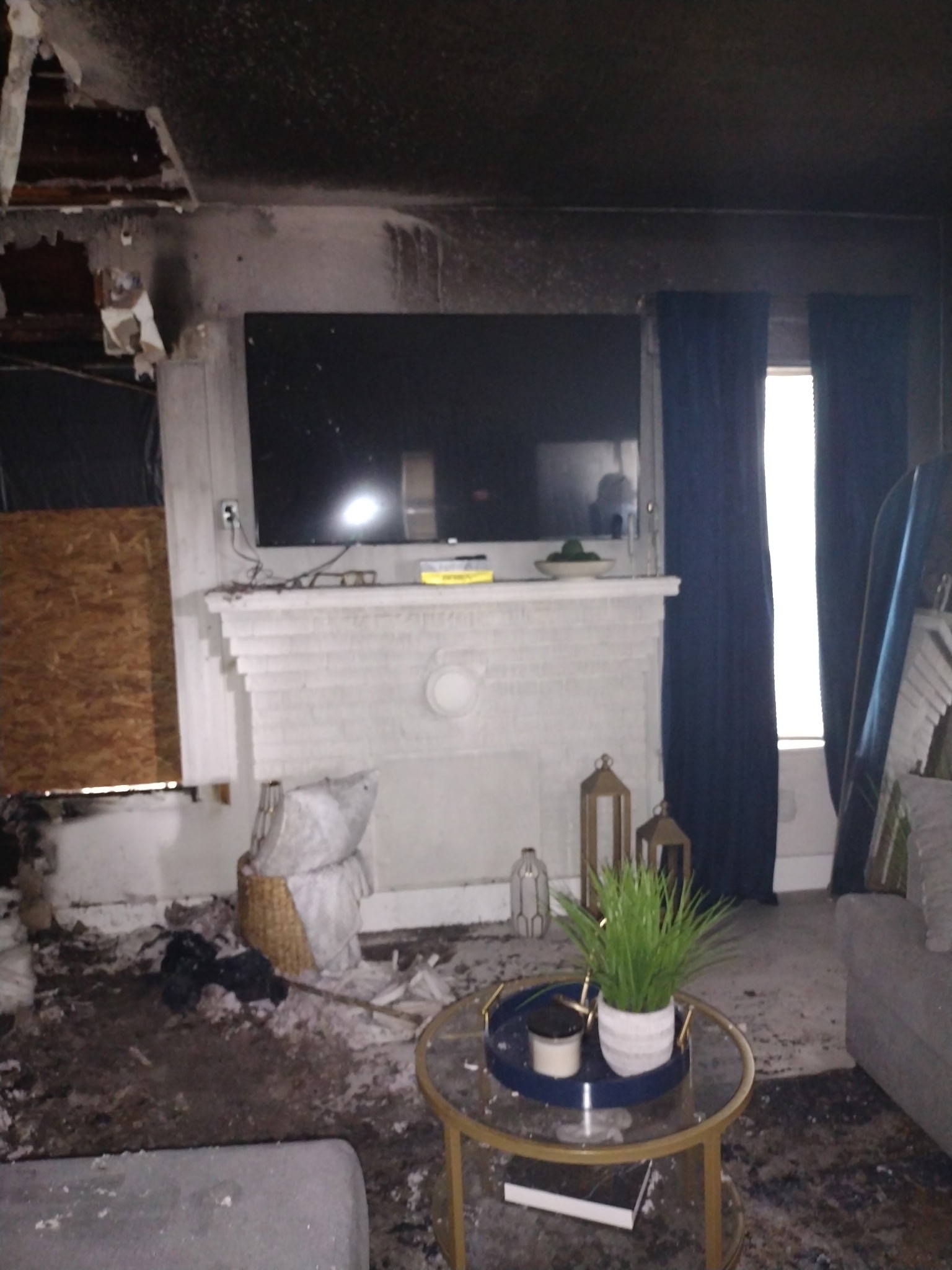 Danielle Bryant and family- Recovery from House Fire campaign photo, 7 of 8