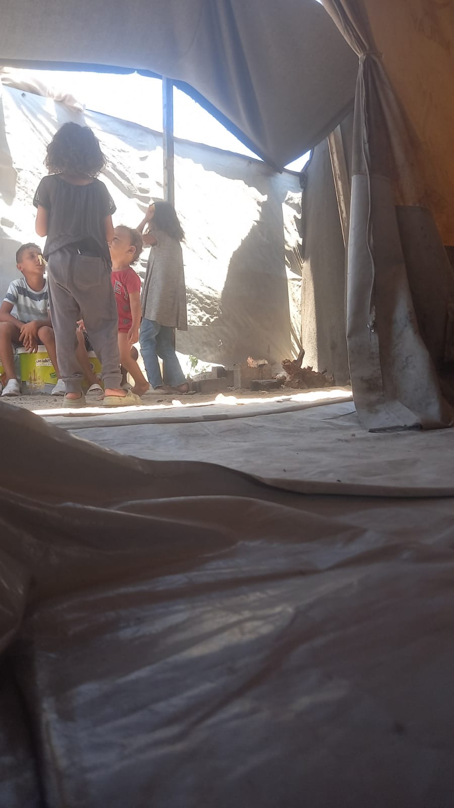 Please help me to get out of Gaza and live a decent life campaign photo, 4 of 8
