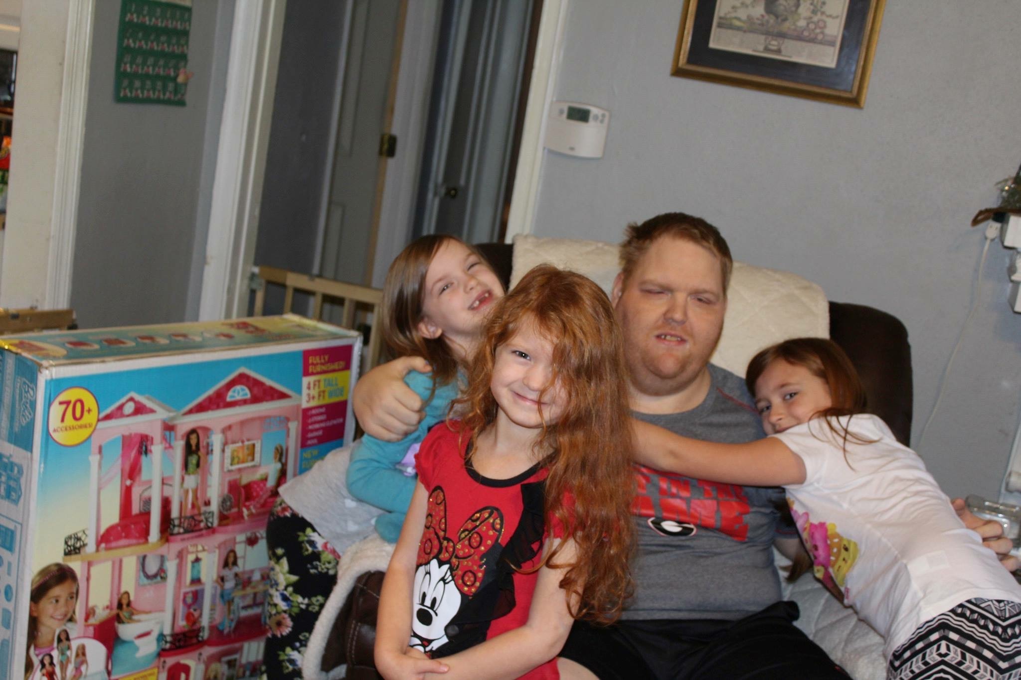 Support for the Layson's (Adam's Parents) campaign photo, 7 of 8