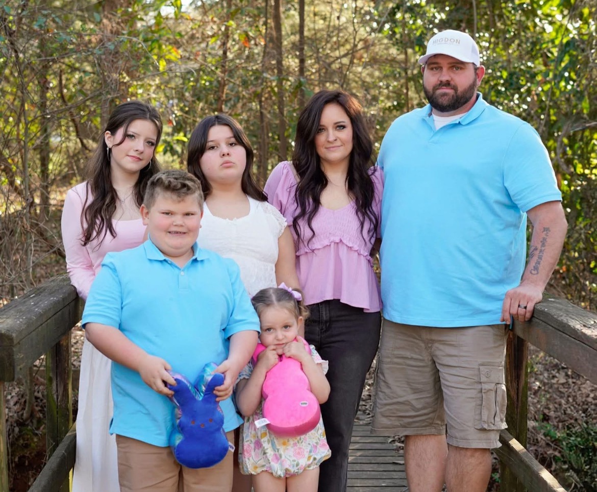 Help This Family of Five Rebuild After a House Fire campaign photo, 6 of 7