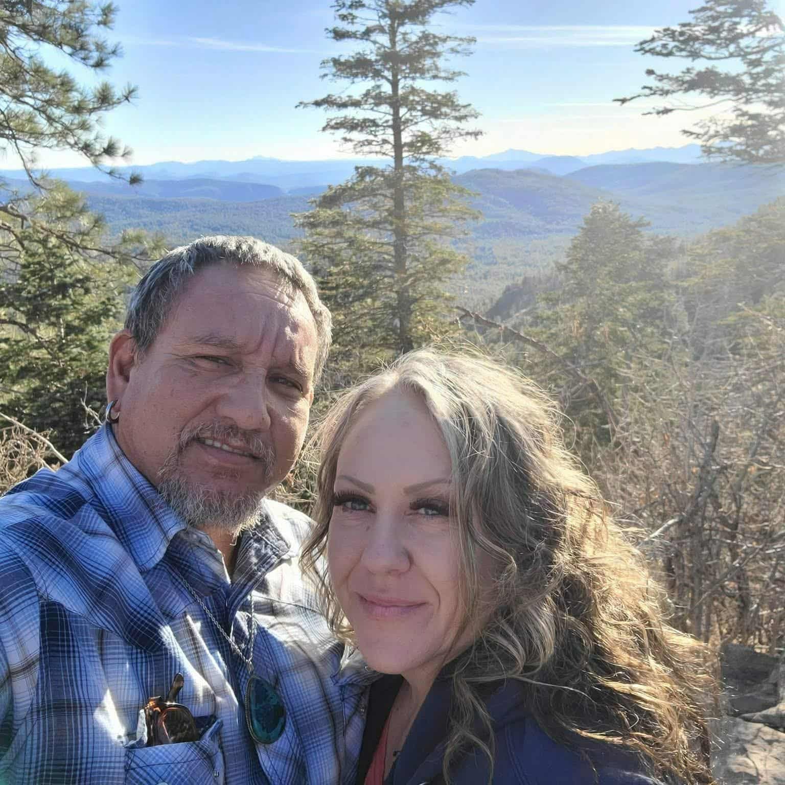 Help Lonna Stuart During Medical Crisis campaign photo, 2 of 4