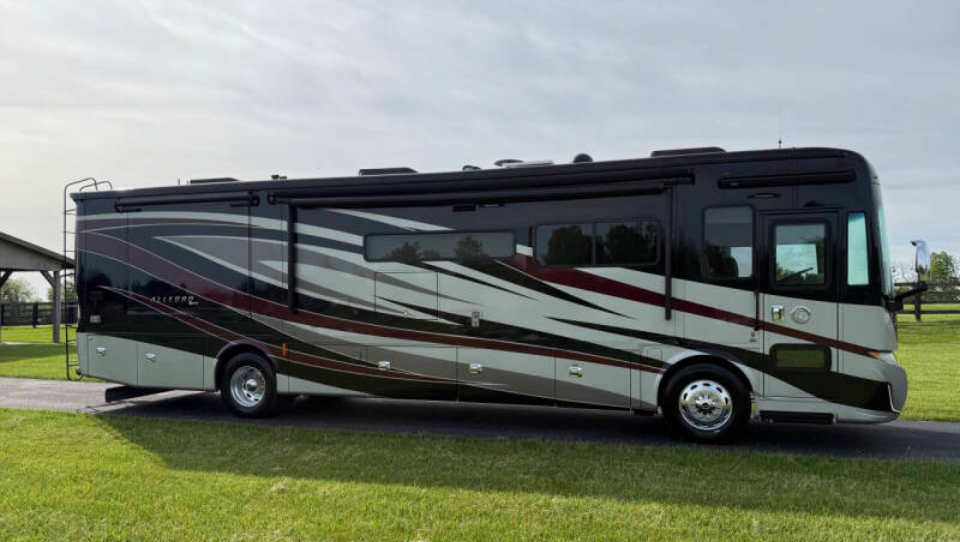 Help Joe & Mona recover from RV scam photo