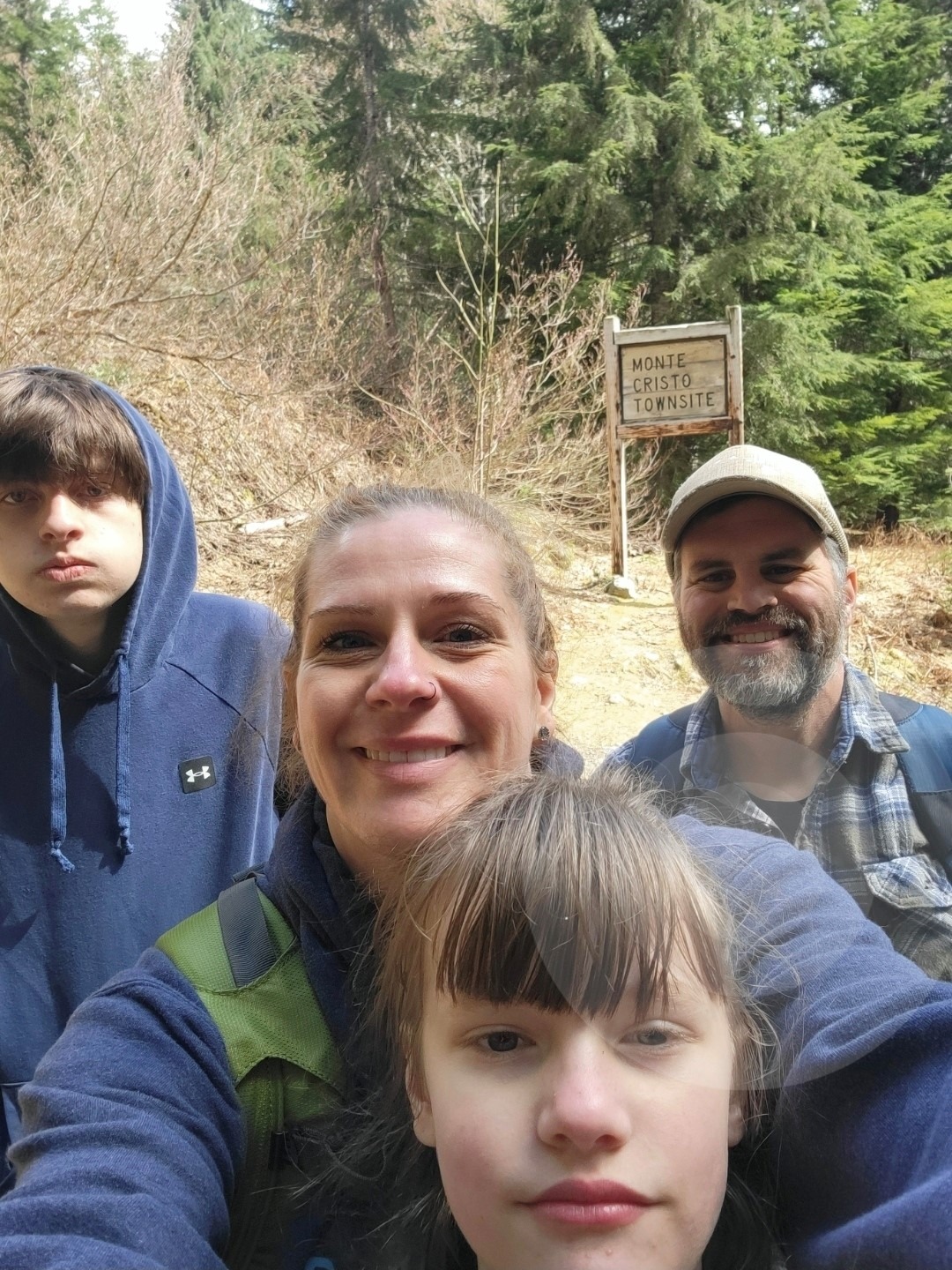 Help Amber and Kids Through This Difficult Time campaign photo, 4 of 5