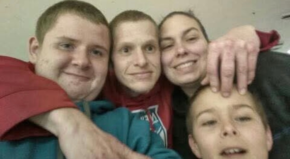 Help support my brothers medical and family needs . campaign photo, 2 of 8