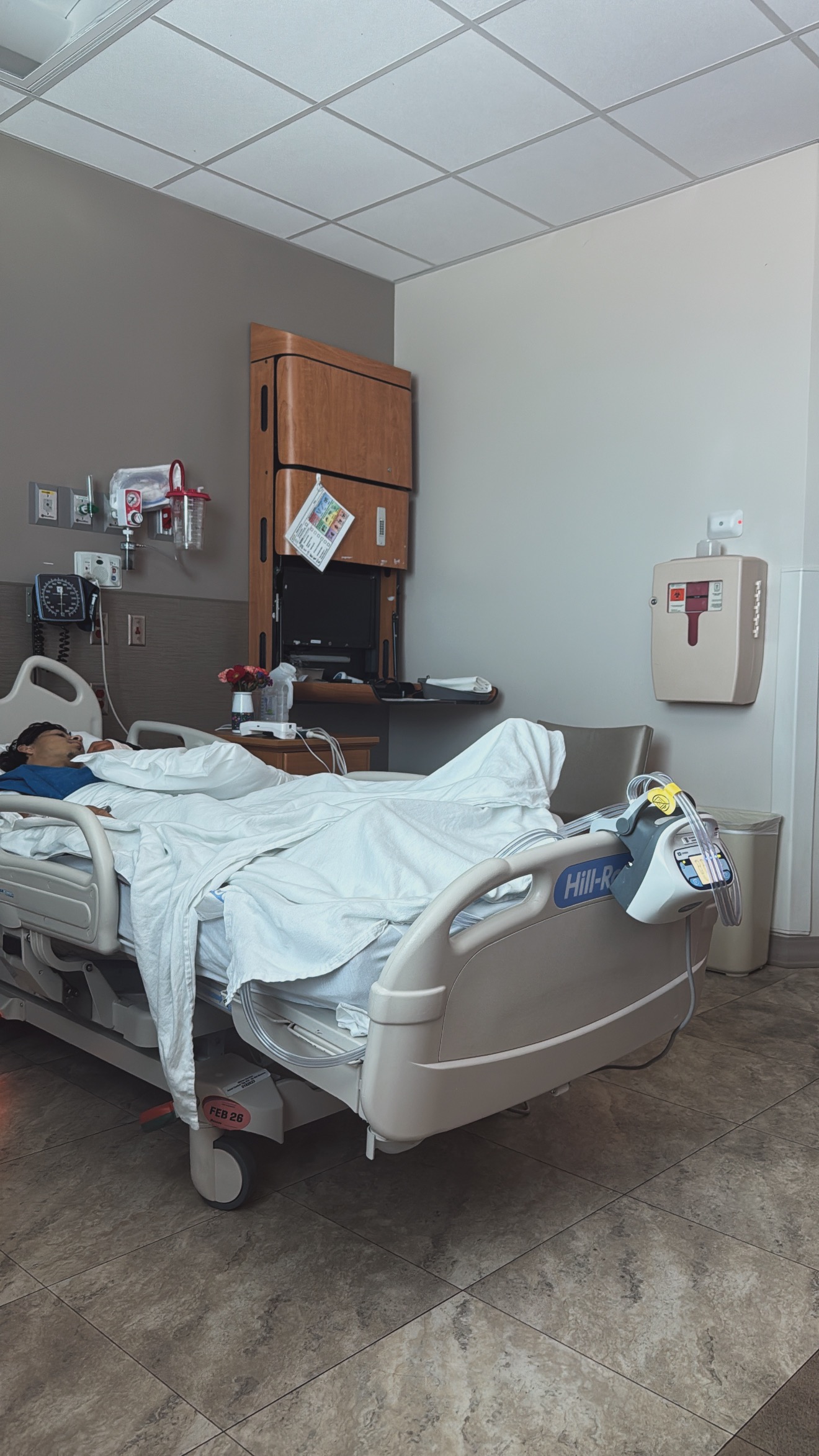Donate to Eivar Vazquez's Medical and Family Needs campaign photo, 2 of 7