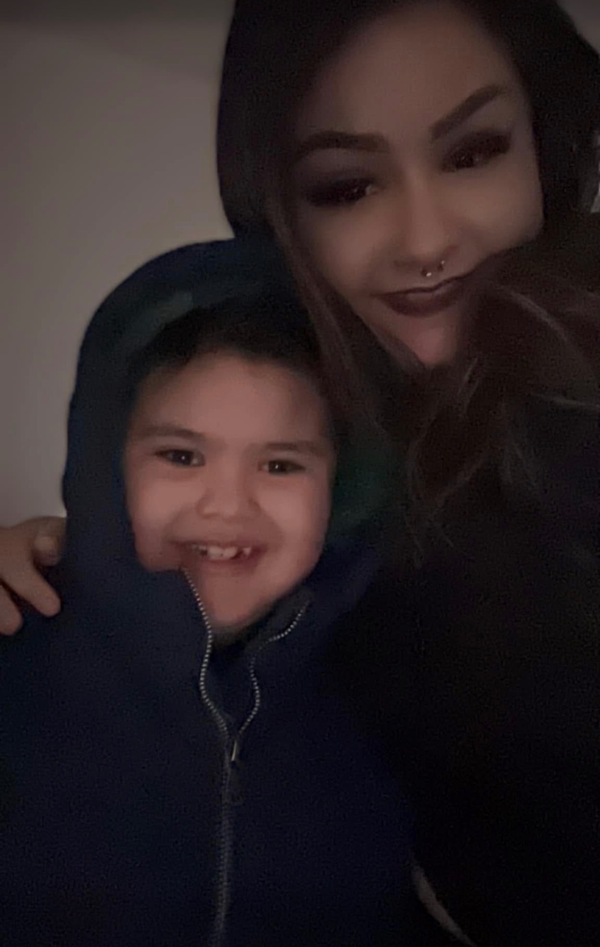 Help a Loving Mother Recover After Tragic Burn Accident campaign photo, 2 of 5