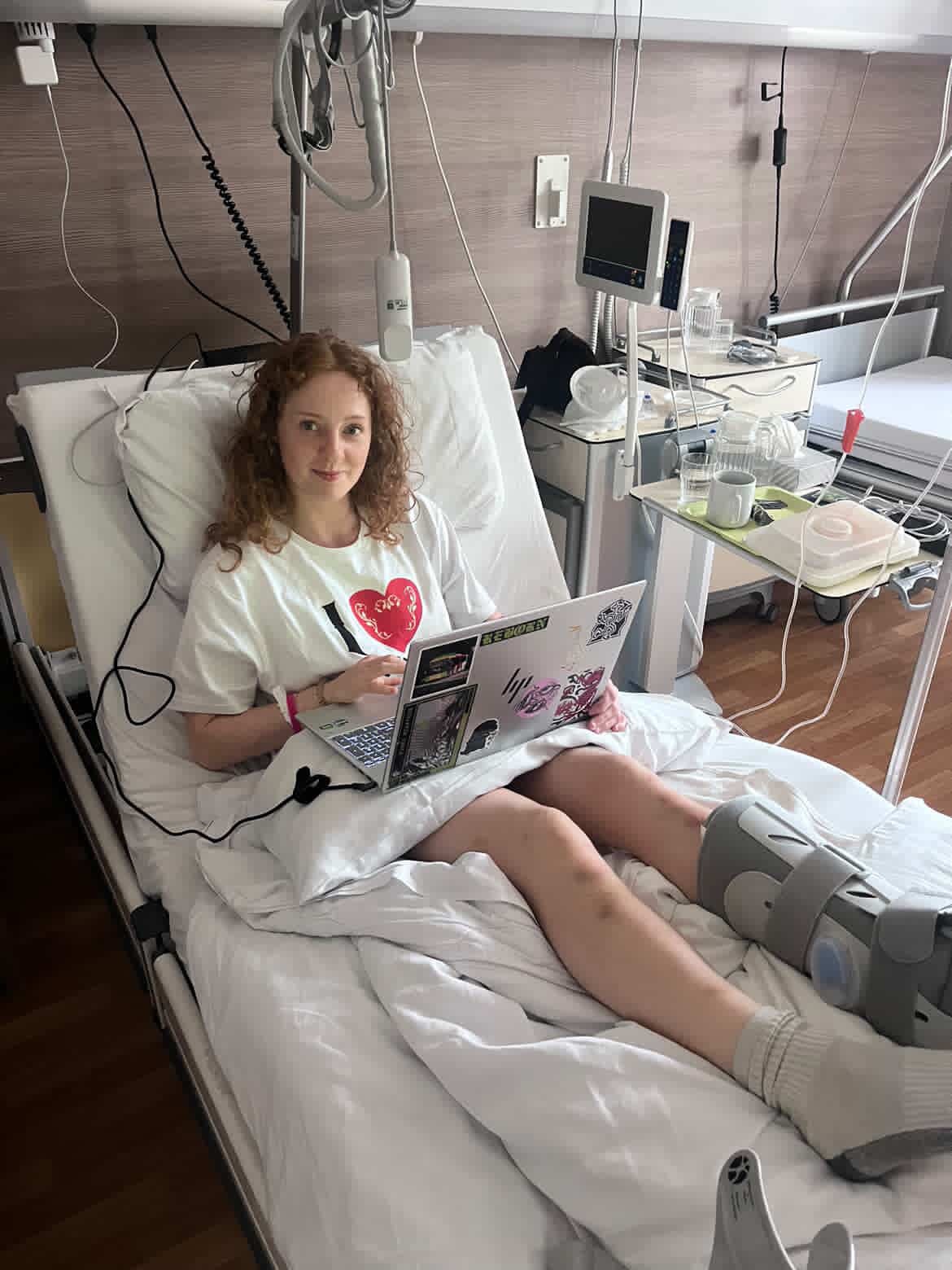 Help Molly cover her medical expenses!! campaign photo, 2 of 5