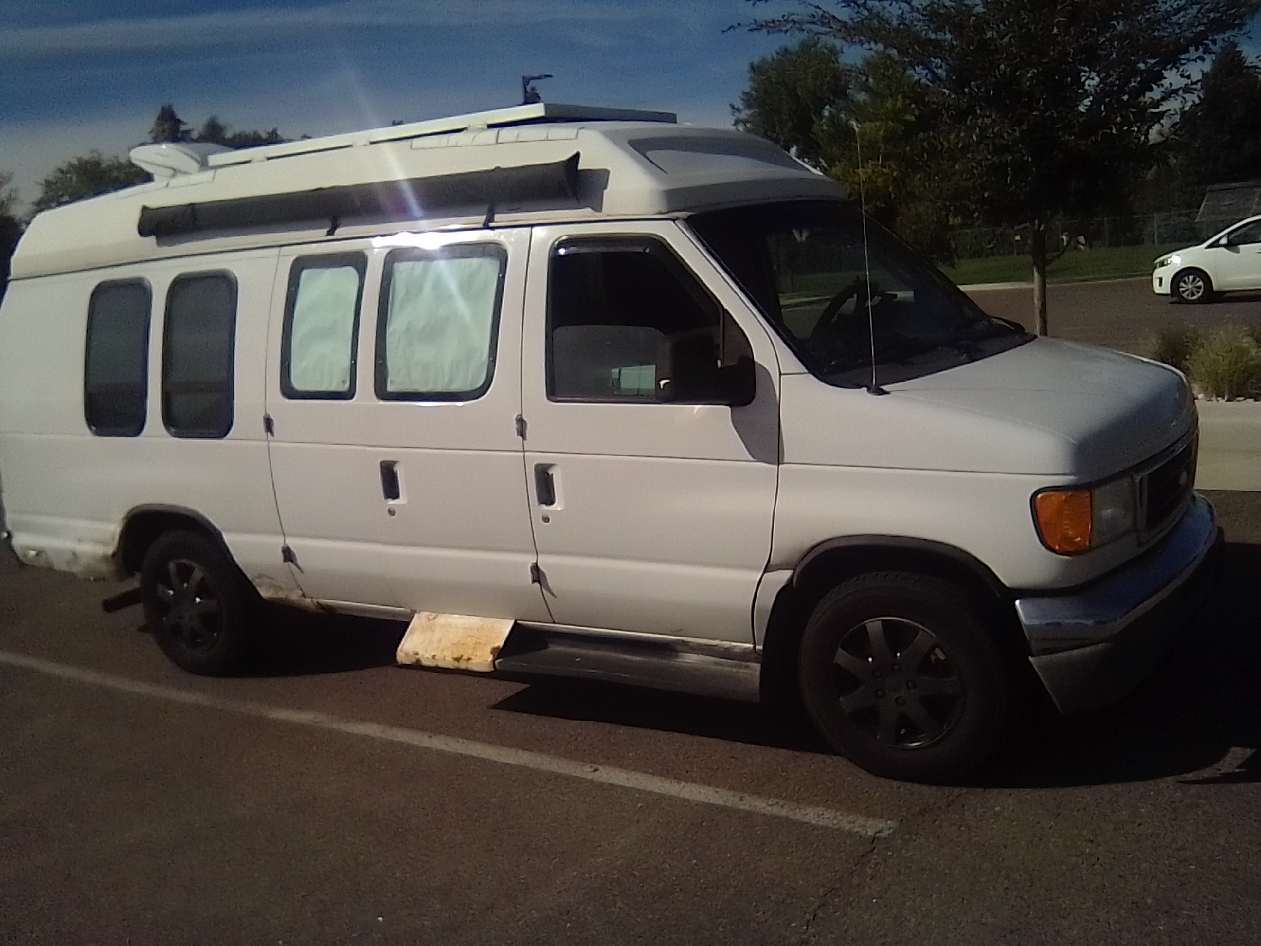 MAN STUCK IN A VAN campaign photo, 2 of 5
