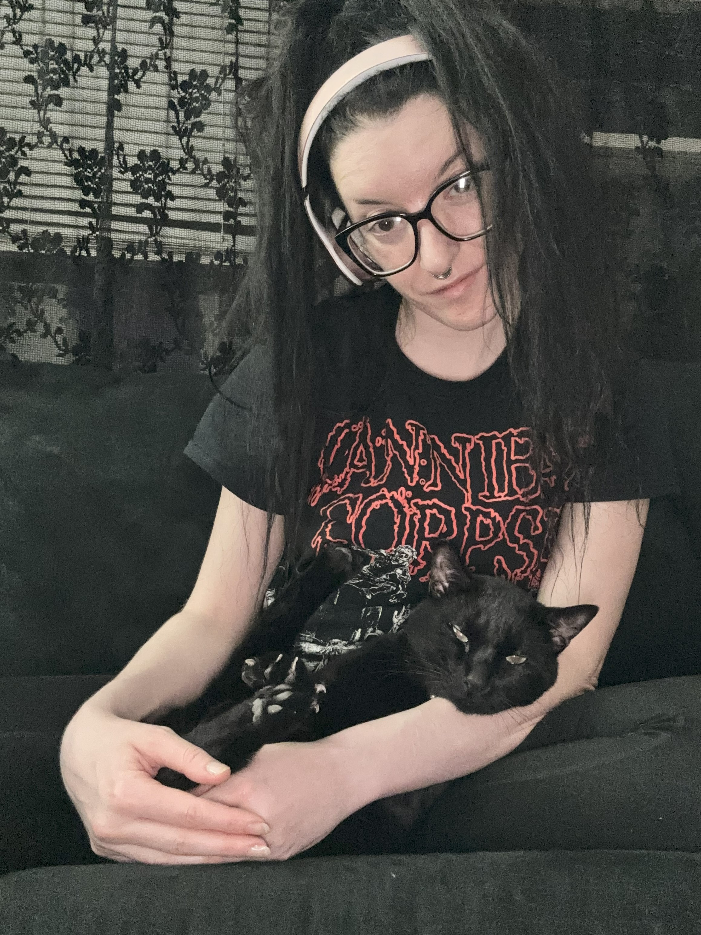 Helping Alexis find new housing for herself and her cats. campaign photo, 7 of 8