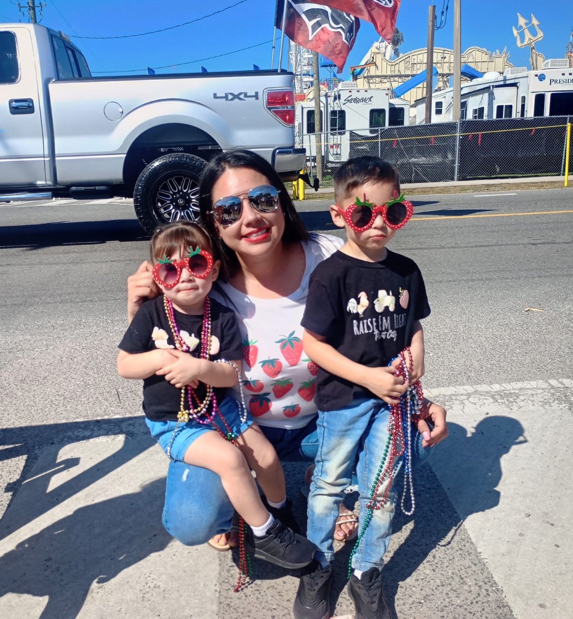 Family in Crisis: Support Mom of 3 Facing ICE Detention campaign photo, 2 of 8