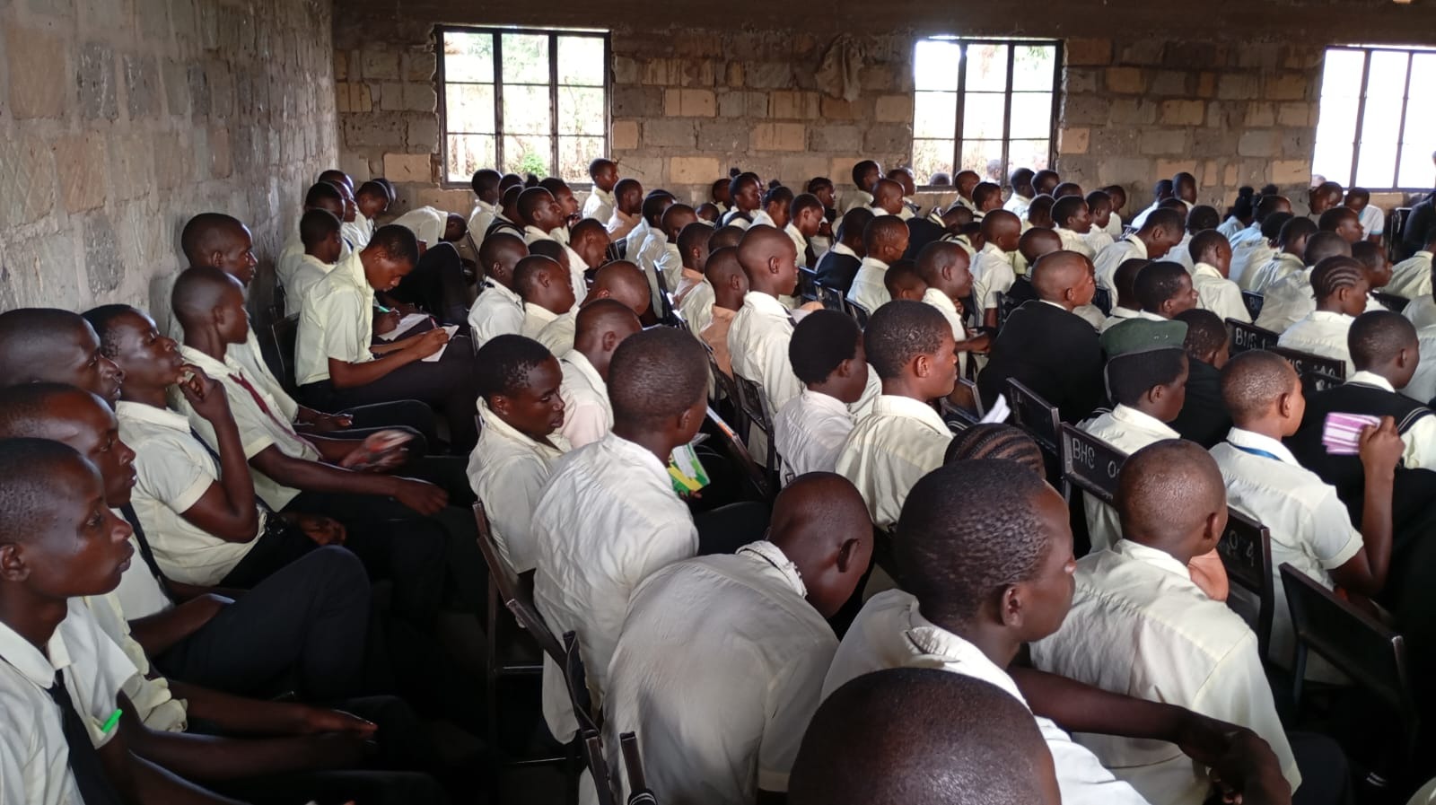 Colabora con comunidades y grupos vulnerables en Kenia campaign photo, 2 of 8